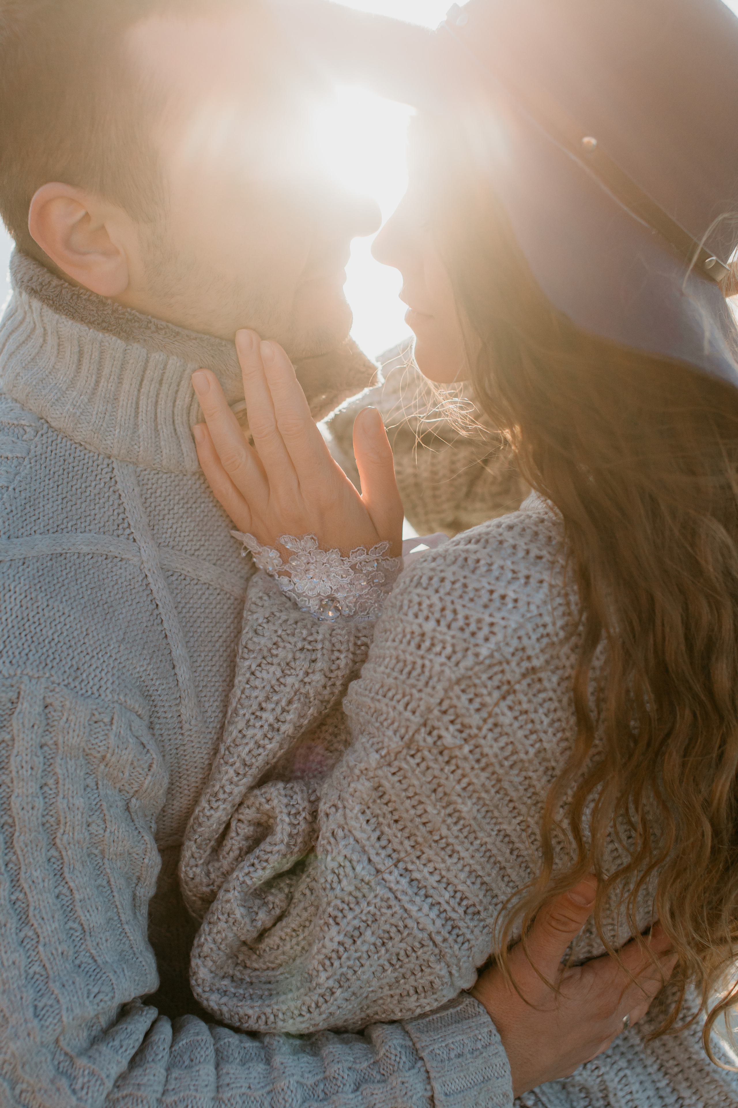 Portland, Seattle, Bend & Oregon Coast Elopement Photography | Julia & Andrew's Winter Lake Elopement by Georgy Shishkin. Capturing Love in the Heart of the Pacific Northwes