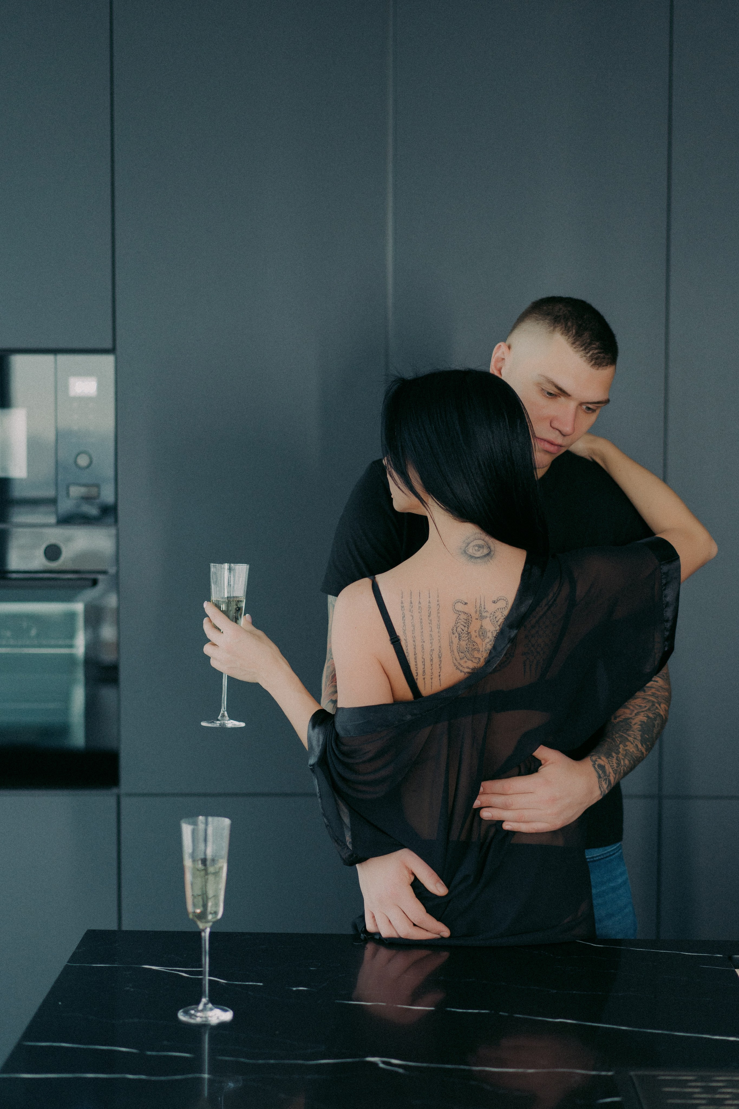 Luxury Couple Boudoir Photography NYC | Intimate Hotel Photo Sessions. Videographer and photographer in New York // MAKAROV.VIDEO