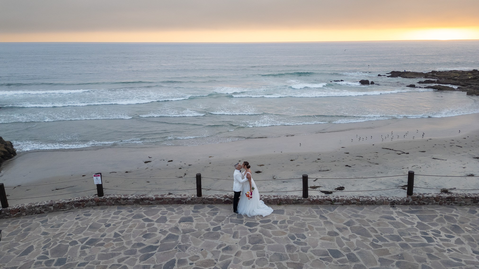 Castillos del Mar Rosarito Boda Michell y Laurent. Estudio de fotografia en Tijuana