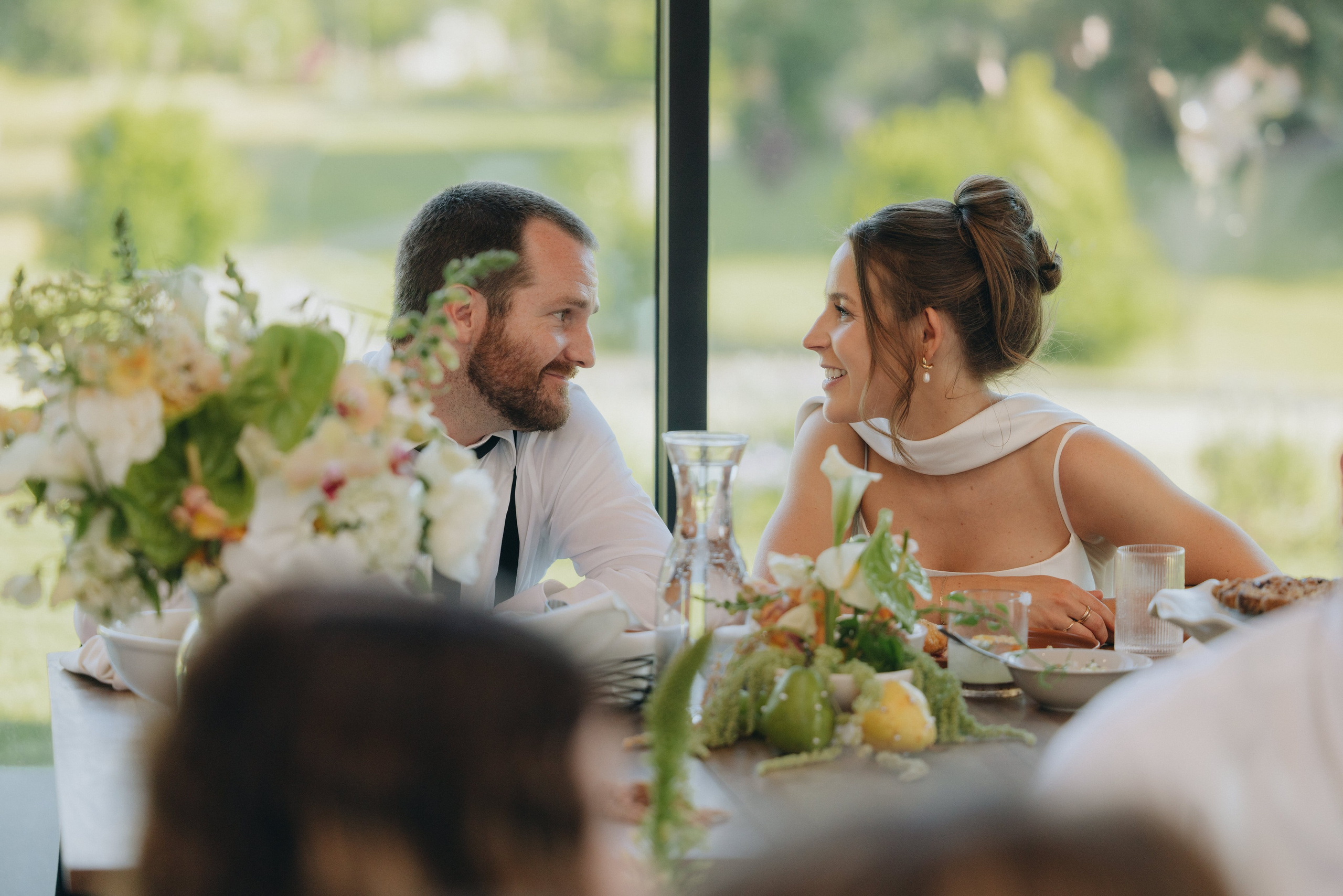 Wedding Shelby & Riley | Columbia River Gorge, WA | Georgy Shishkin Photography Photography. Portland Wedding Photographer | Authentic PNW Love Stories
