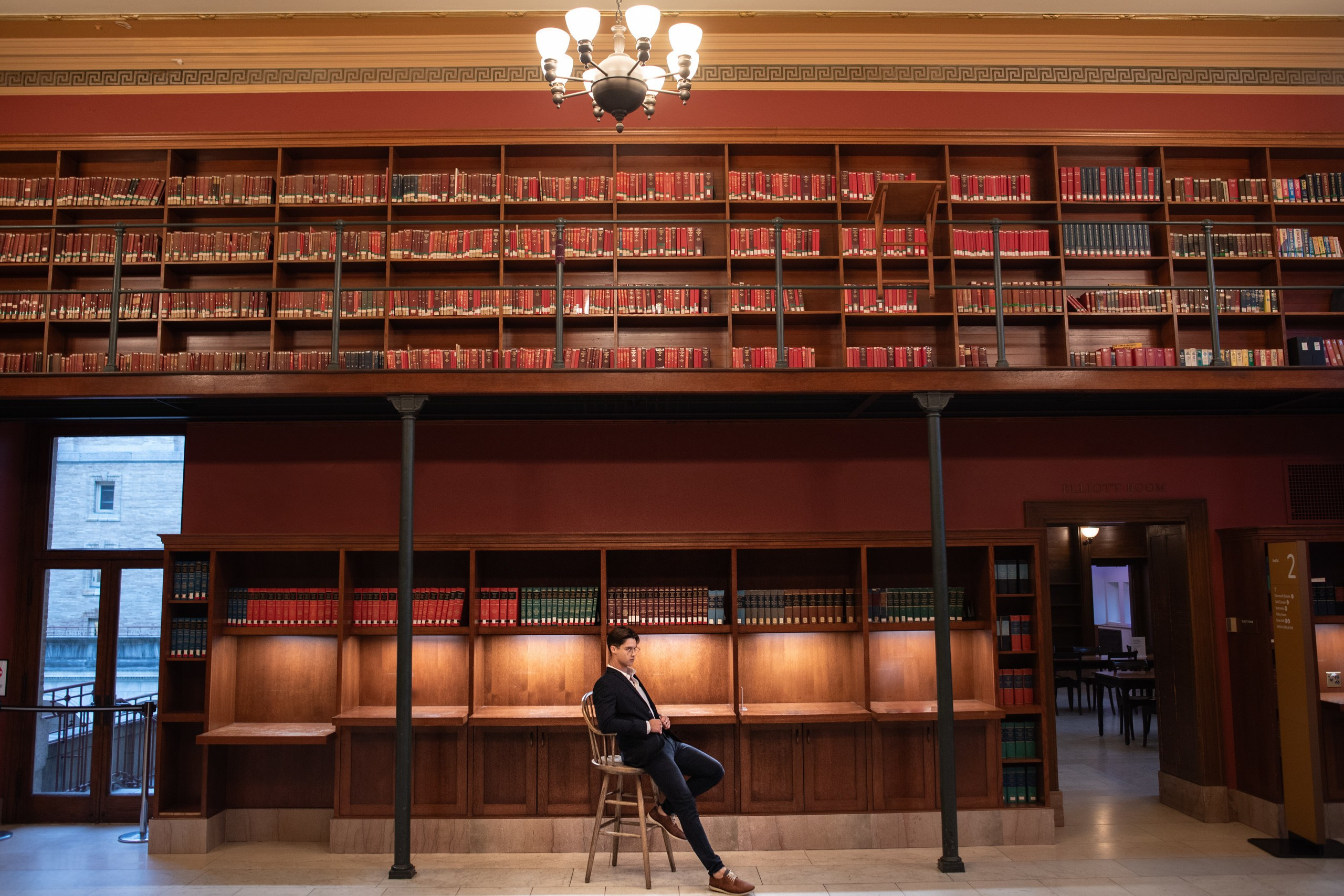 Capturing Boston’s Essence: John’s Photoshoot at Boston Public Library. Wedding photographer in Orlando, Boston & New York Anderson Marques