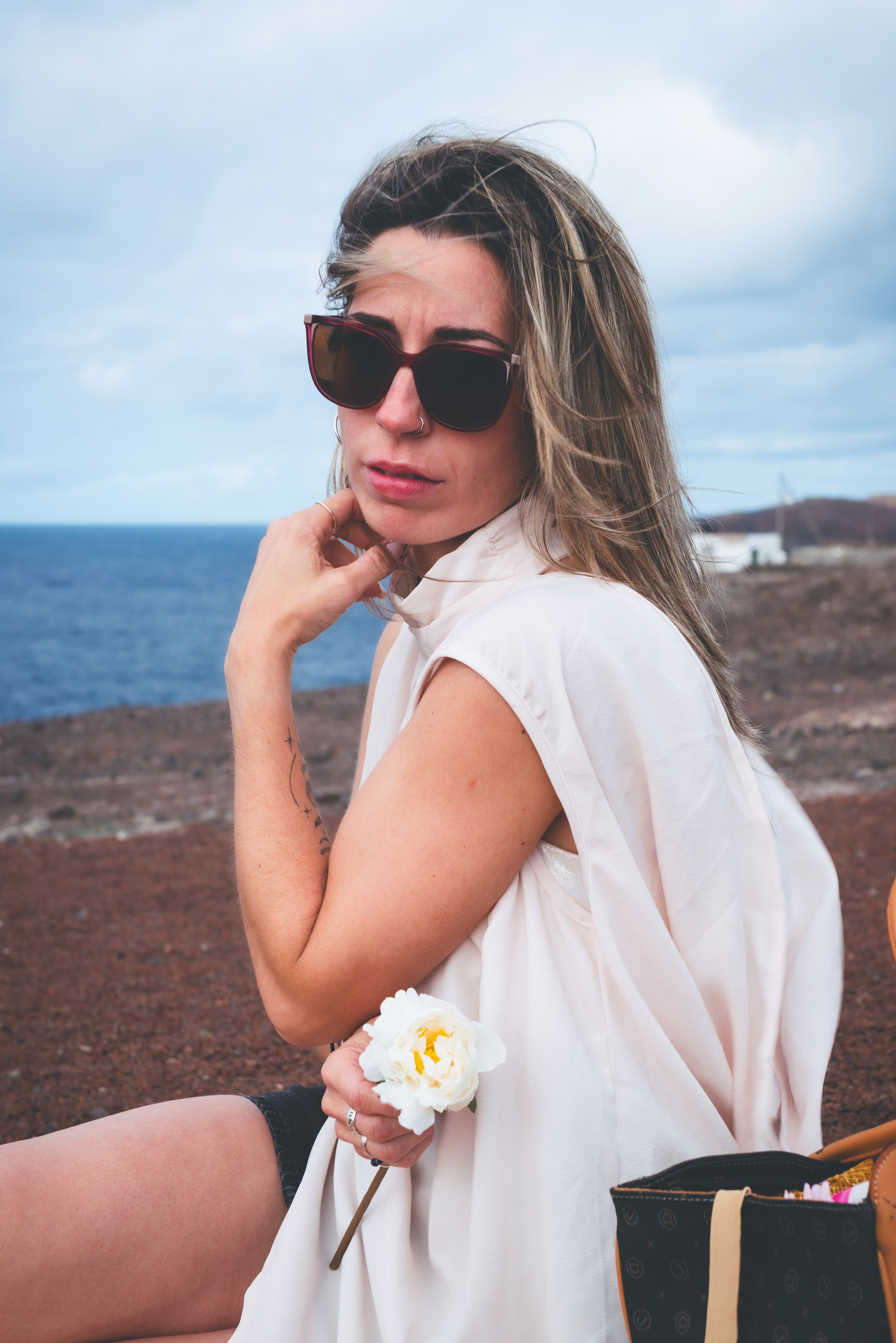 Entre luz y actitud: fotografía editorial en clave urbana