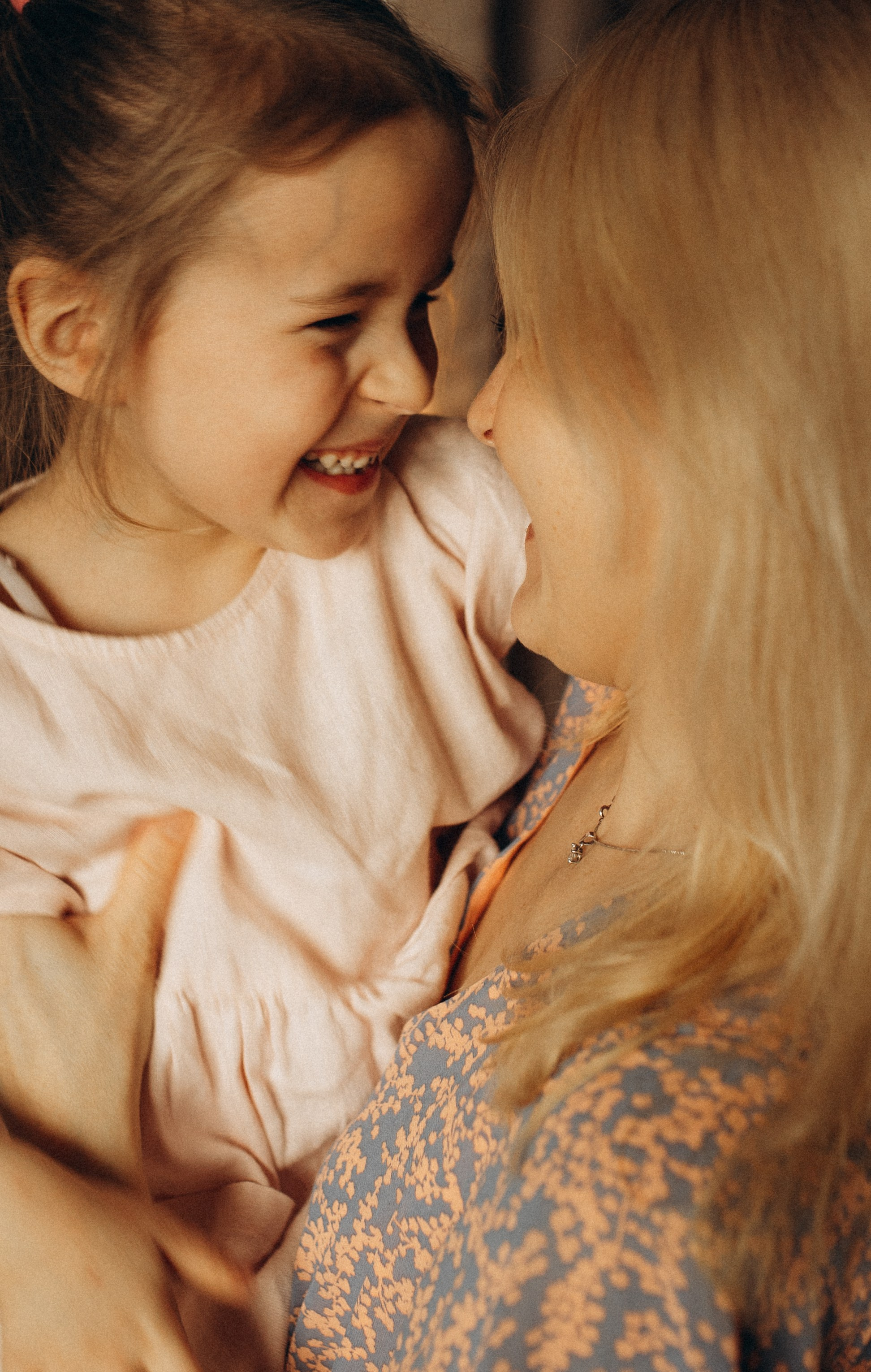 Фотосессия Мама и Дочка: Волшебные моменты вместе. Family and Individual Photographer in Vilnius Elena Raduke