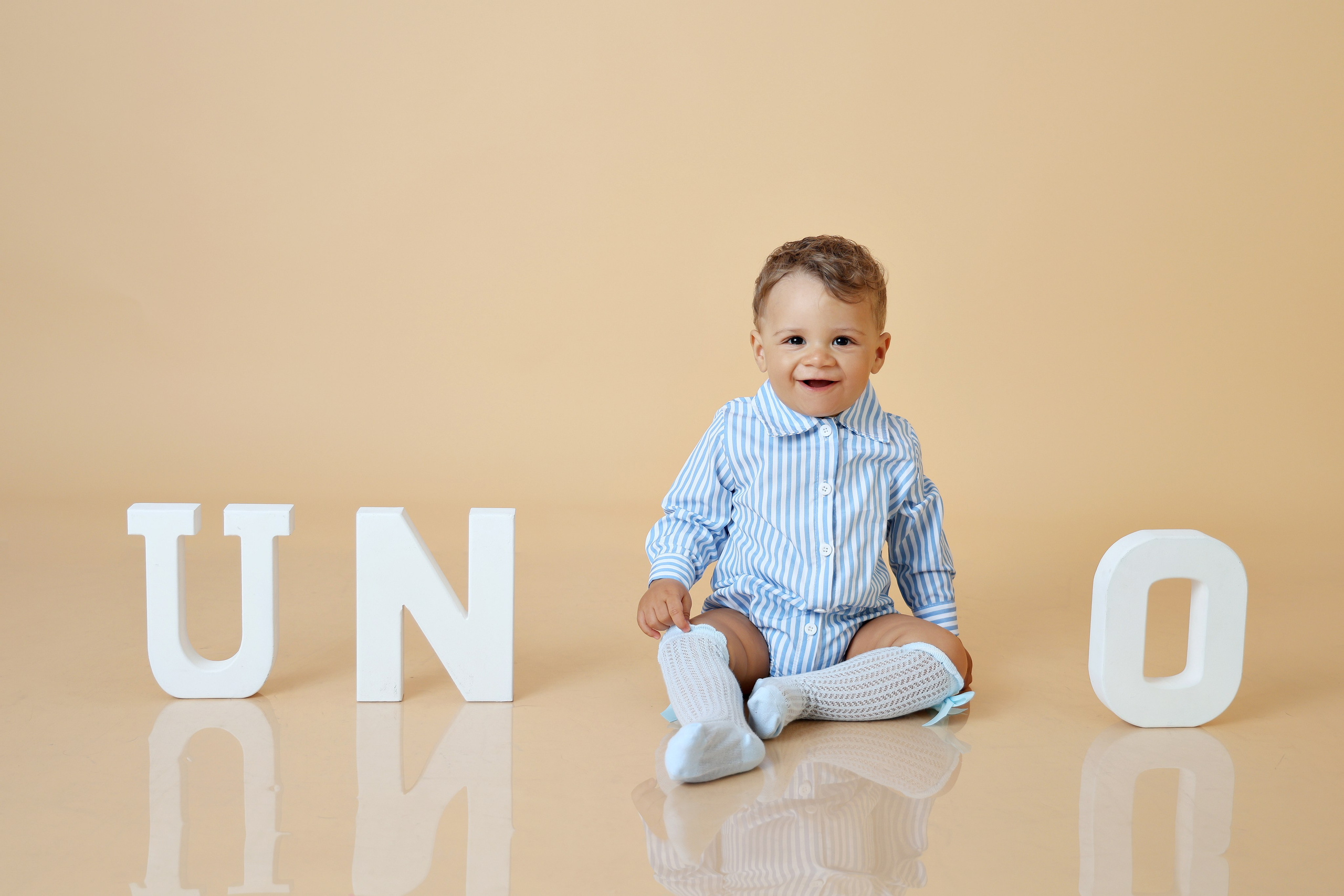 SMASH CAKE * cumpleaños. Fotografía de Eventos, Embarazo y Familiar en Pirineos