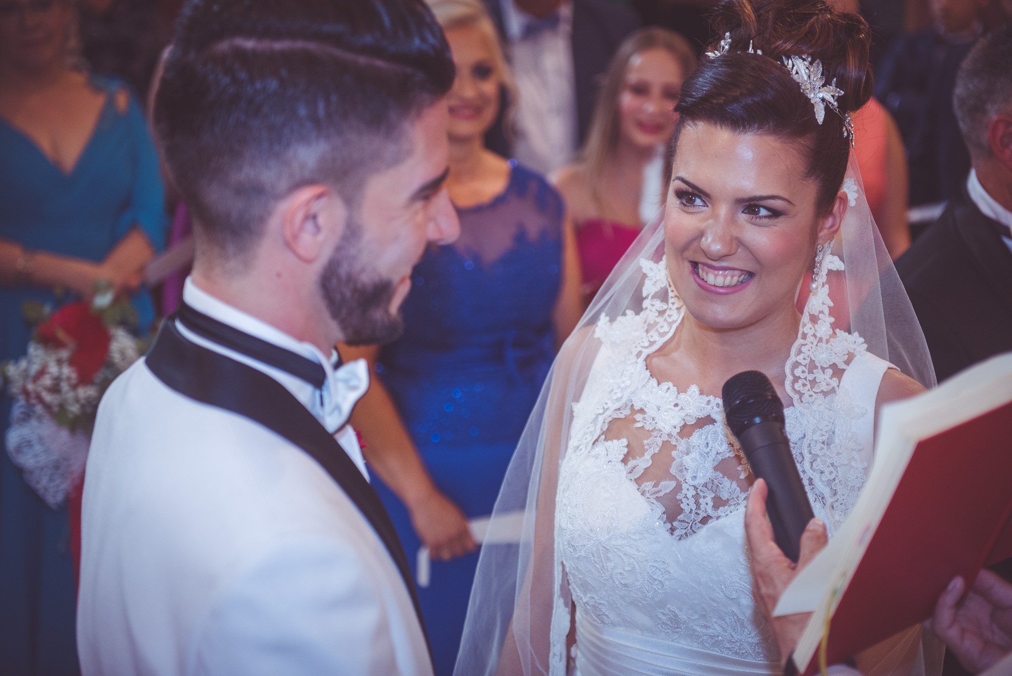 Boda de Héctor y Sheila · Templo del Salvador, Requena · Javier Poveda
