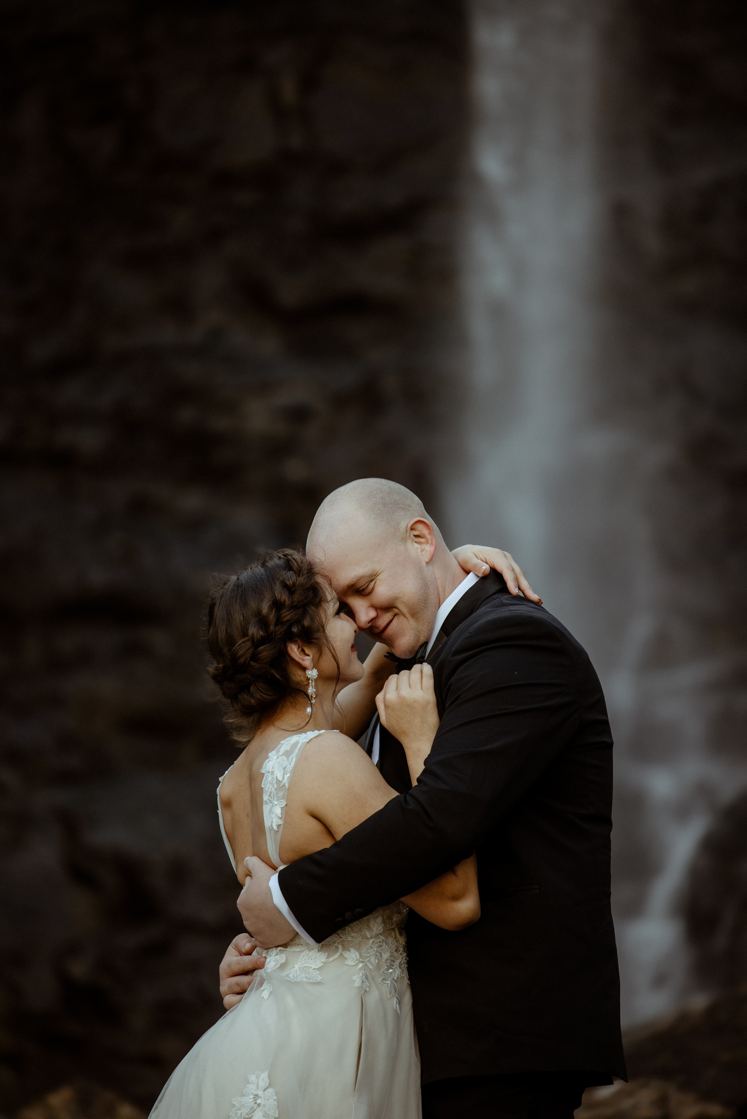 Faroe Islands elopement | Adventure wedding in Faroe Islands. Iceland elopement photographer & videographer