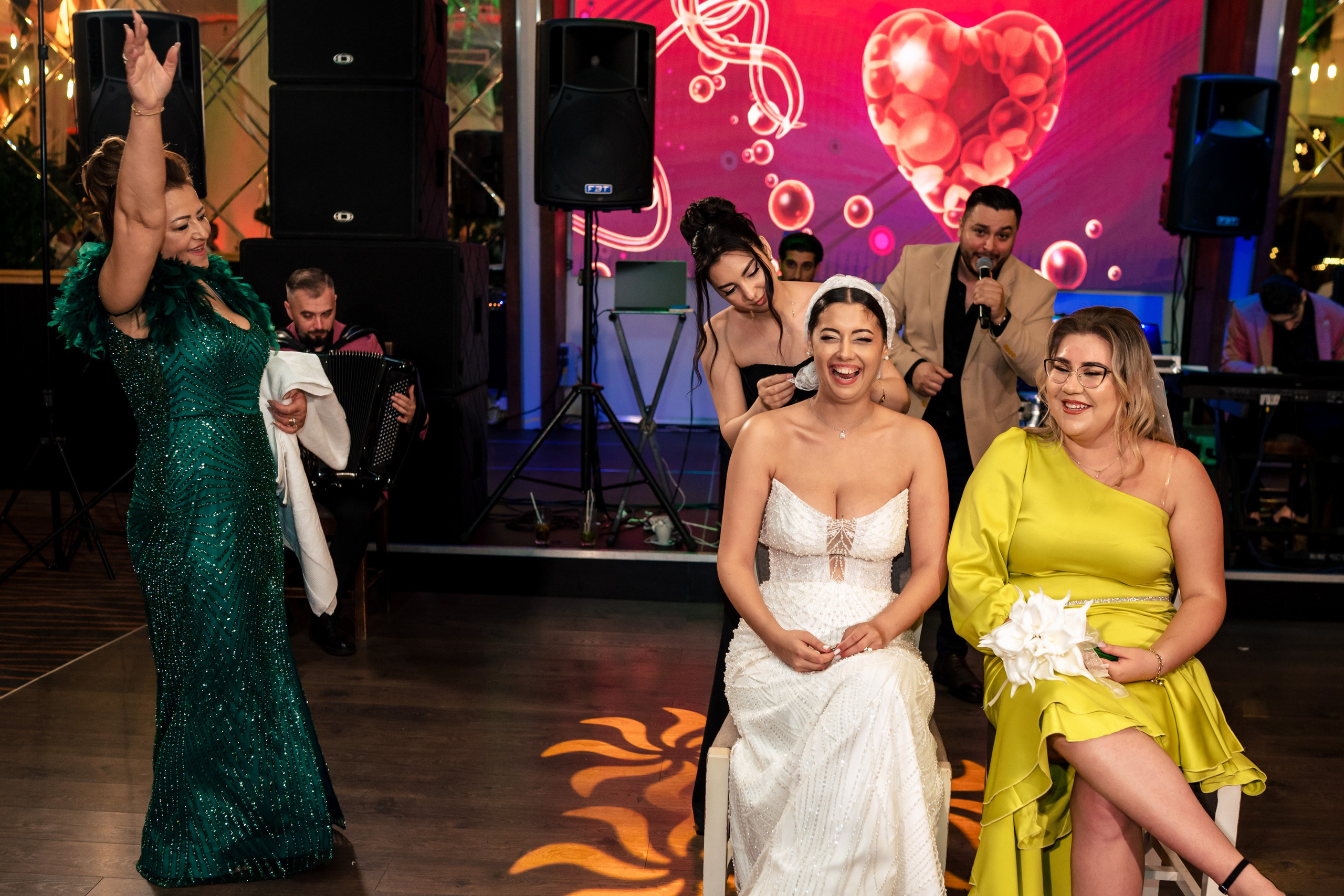 Ana & Andrei. Acasă