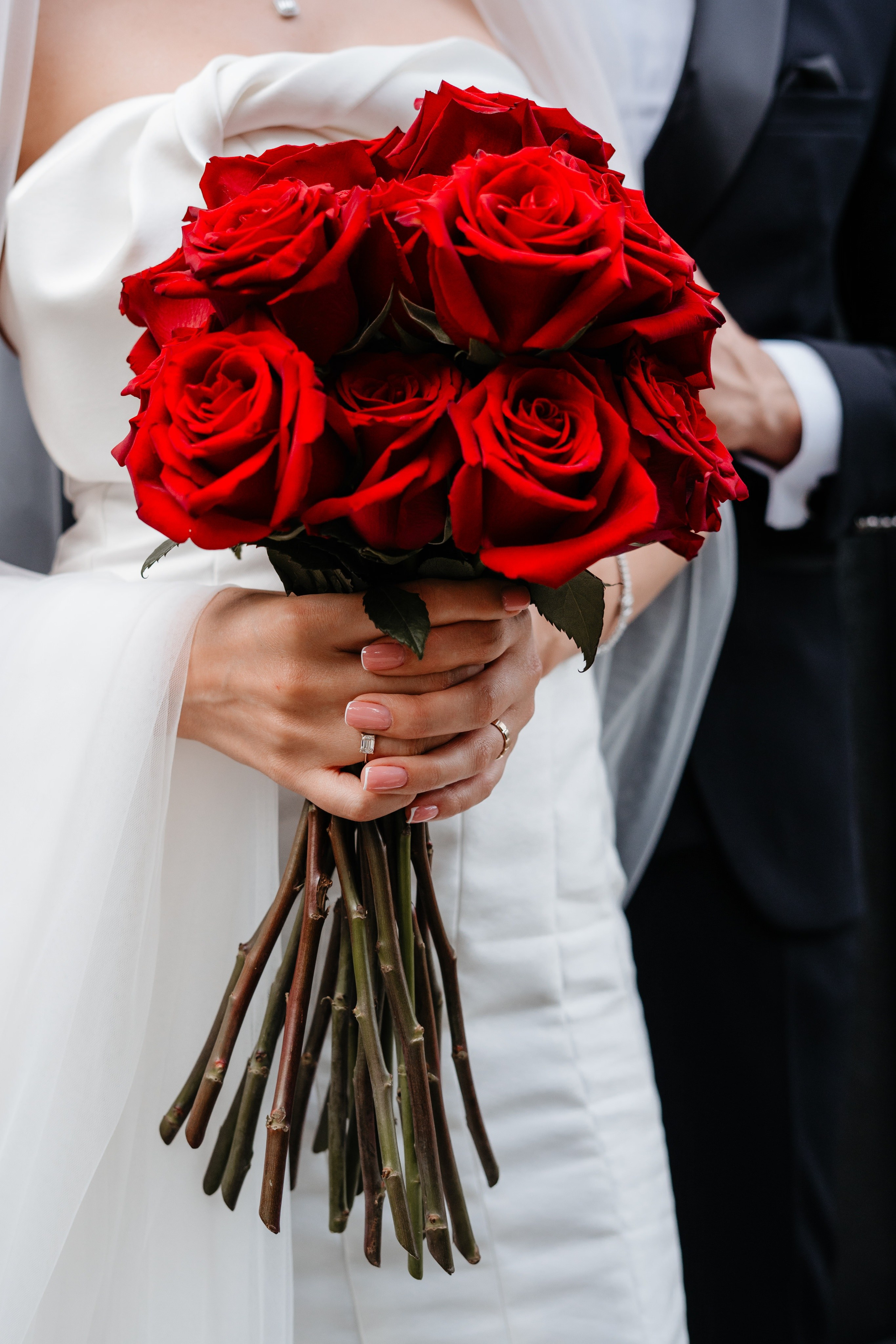 Povestea de nuntă a lui Anca și Dragoș în Bacău | Fotografie de Eveniment. Raw Studio. Fotograful tau de nunta!