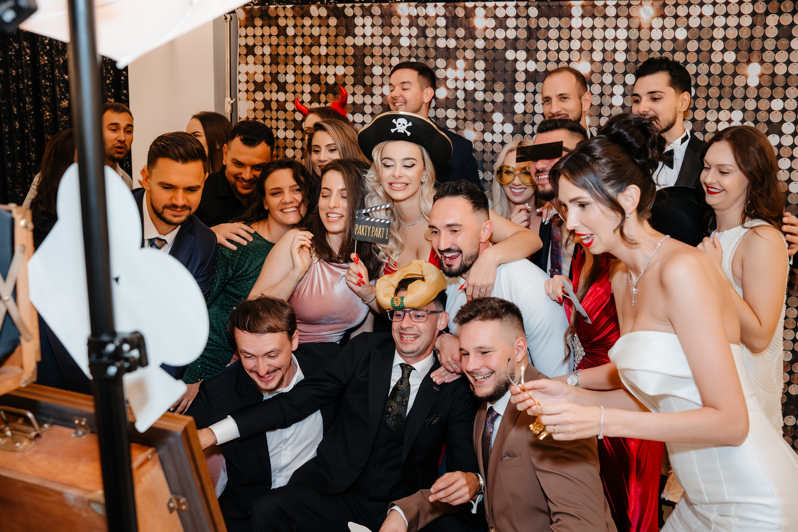 Povestea de nuntă a lui Anca și Dragoș în Bacău | Fotografie de Eveniment. Raw Studio. Fotograful tau de nunta!