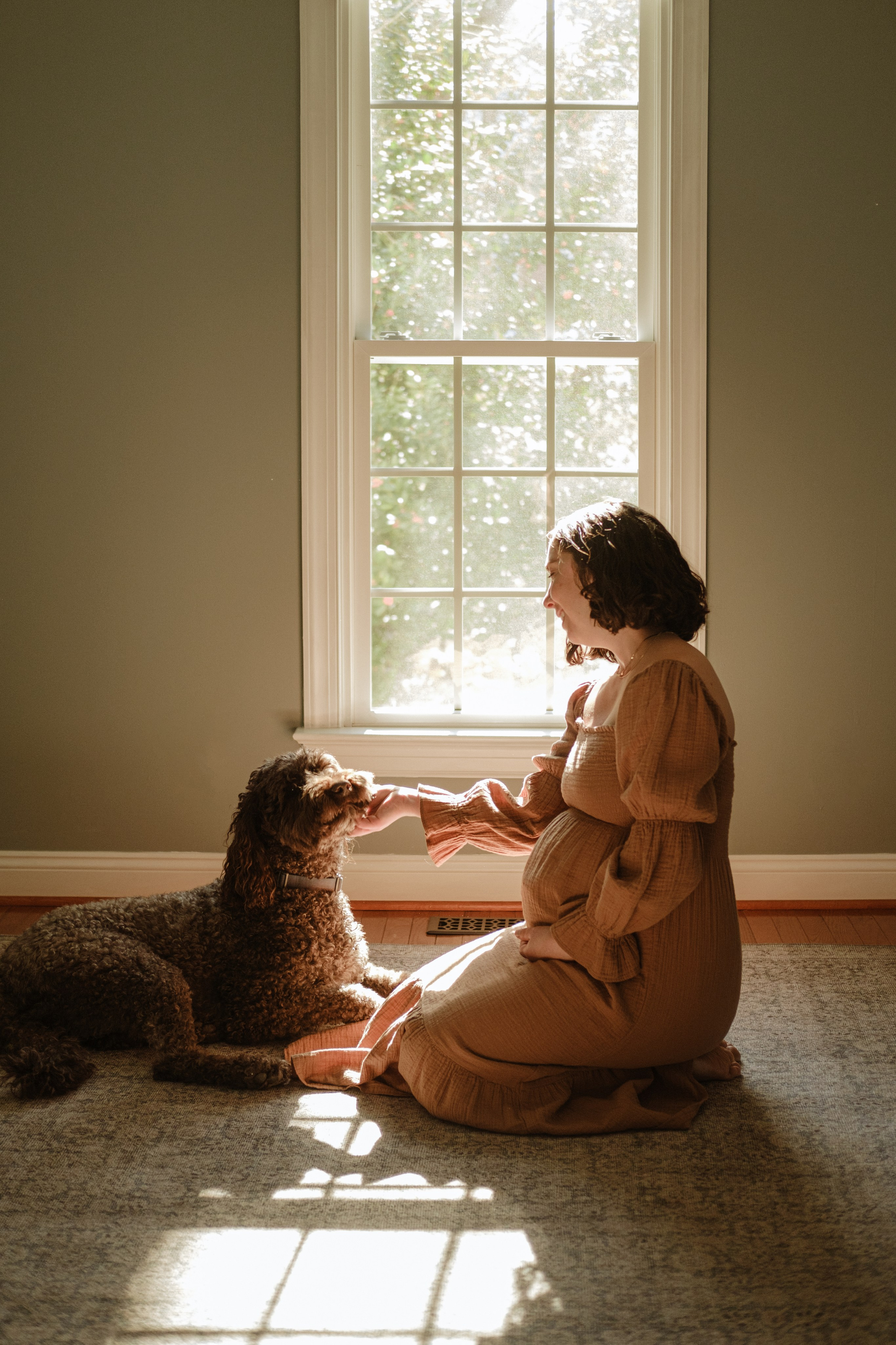 Richmond, VA Maternity Photographer | Editorial & Documentary Portraits. Family Photographer Richmond VA | Anna Dobrovolskaia