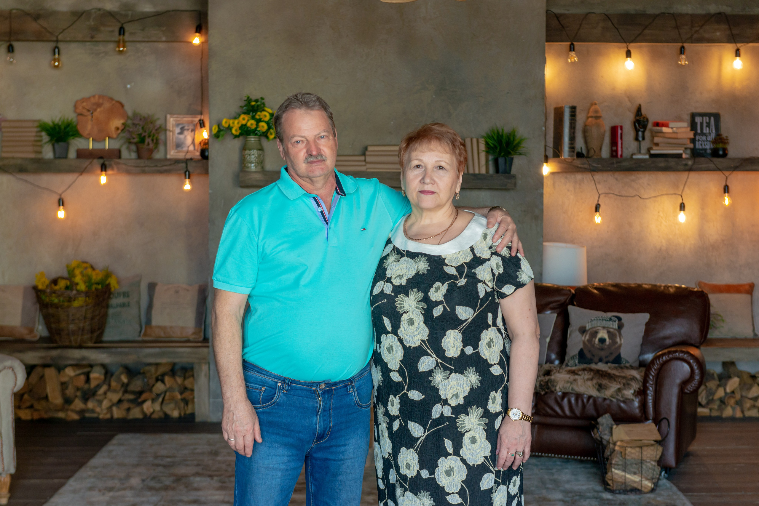 Photosession of a married couple in the studio. FOTÓGRAFO MÉXICO QUINTANA ROO