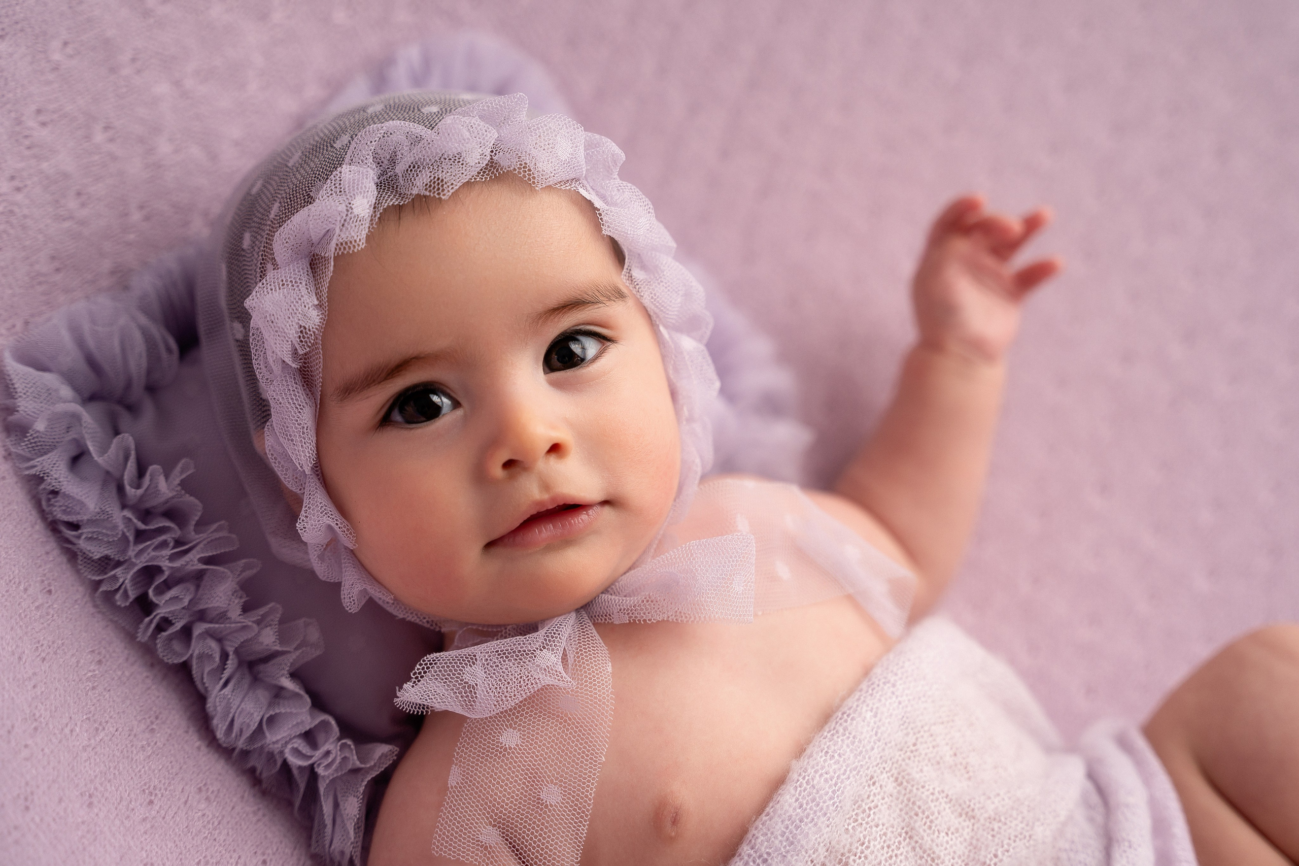 A studio milestone session for 5 months old baby Alejandra and her beautiful family❤️. Newborn and family photographer. Hills District. Sydney