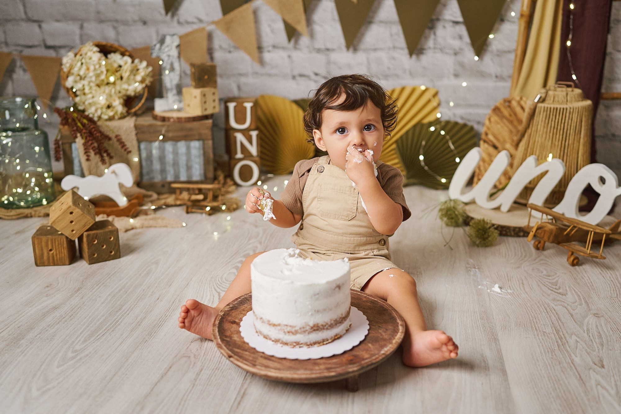 Sesión Smash Cake en Tenerife | Fotografía Primer Cumpleaños. Pasos de Sal | Fotógrafos de familia, embarazo y bebés en Tenerife