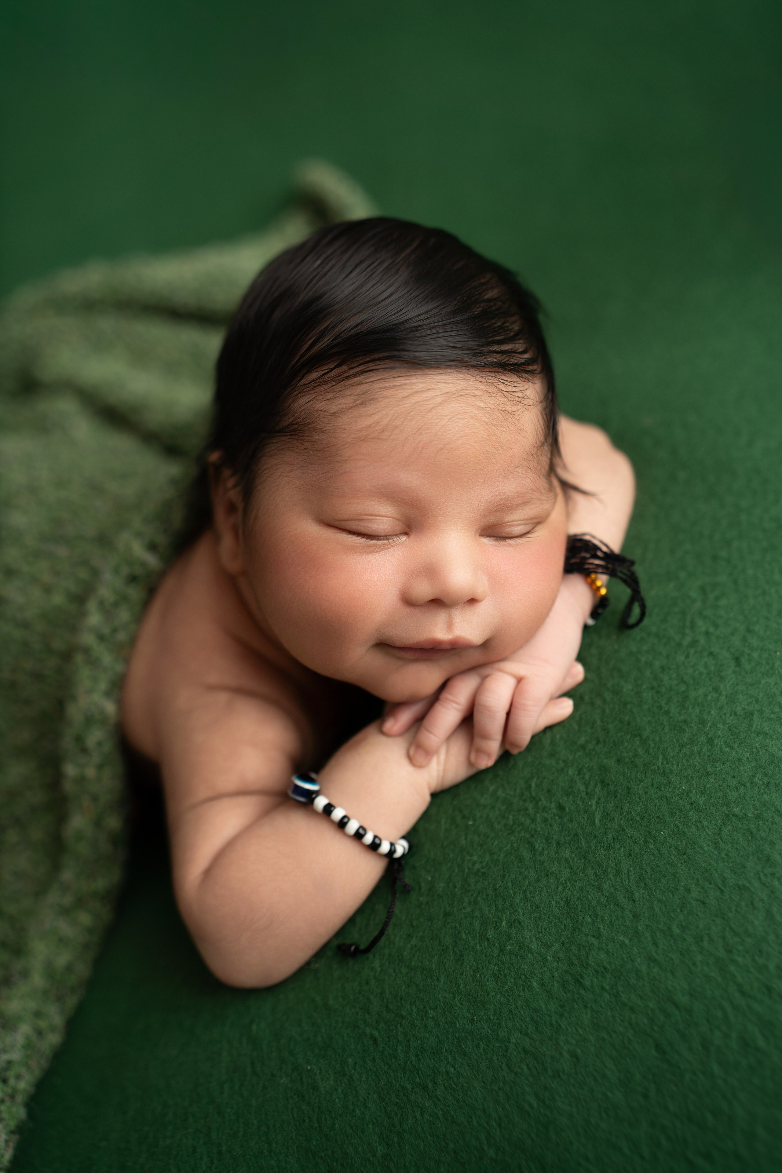 Posed Newborn. Maternity, family and newborn photography in San Francisco Bay Area