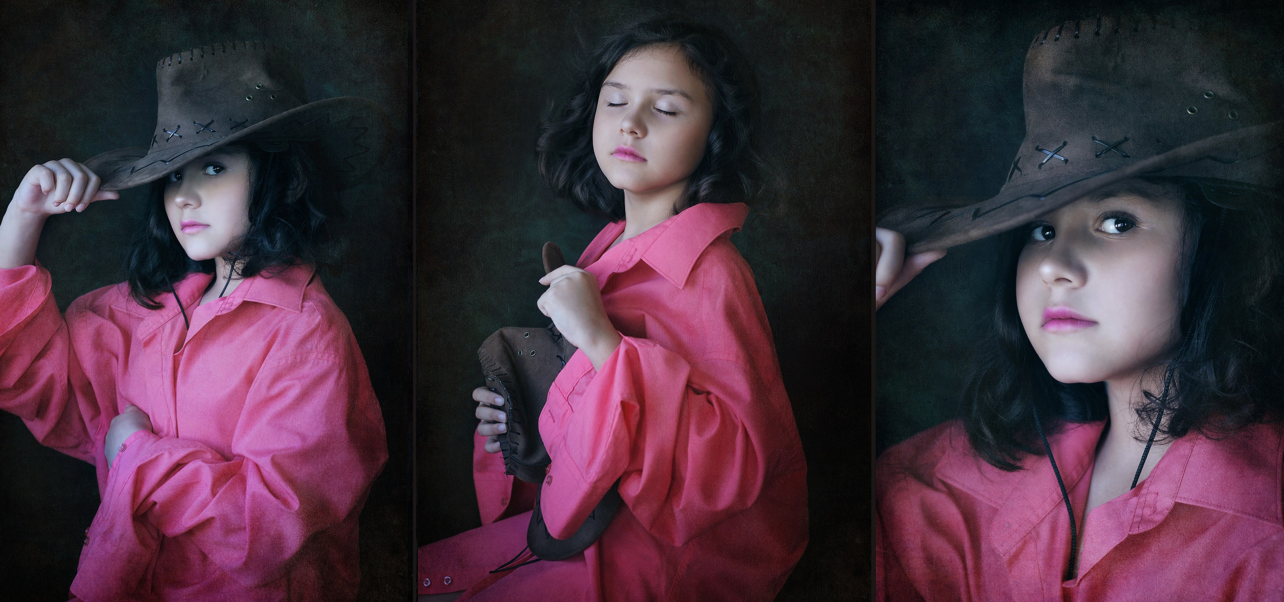 Triptych (Triptik). Fotoğrafçı Renata Kaman. Antalya