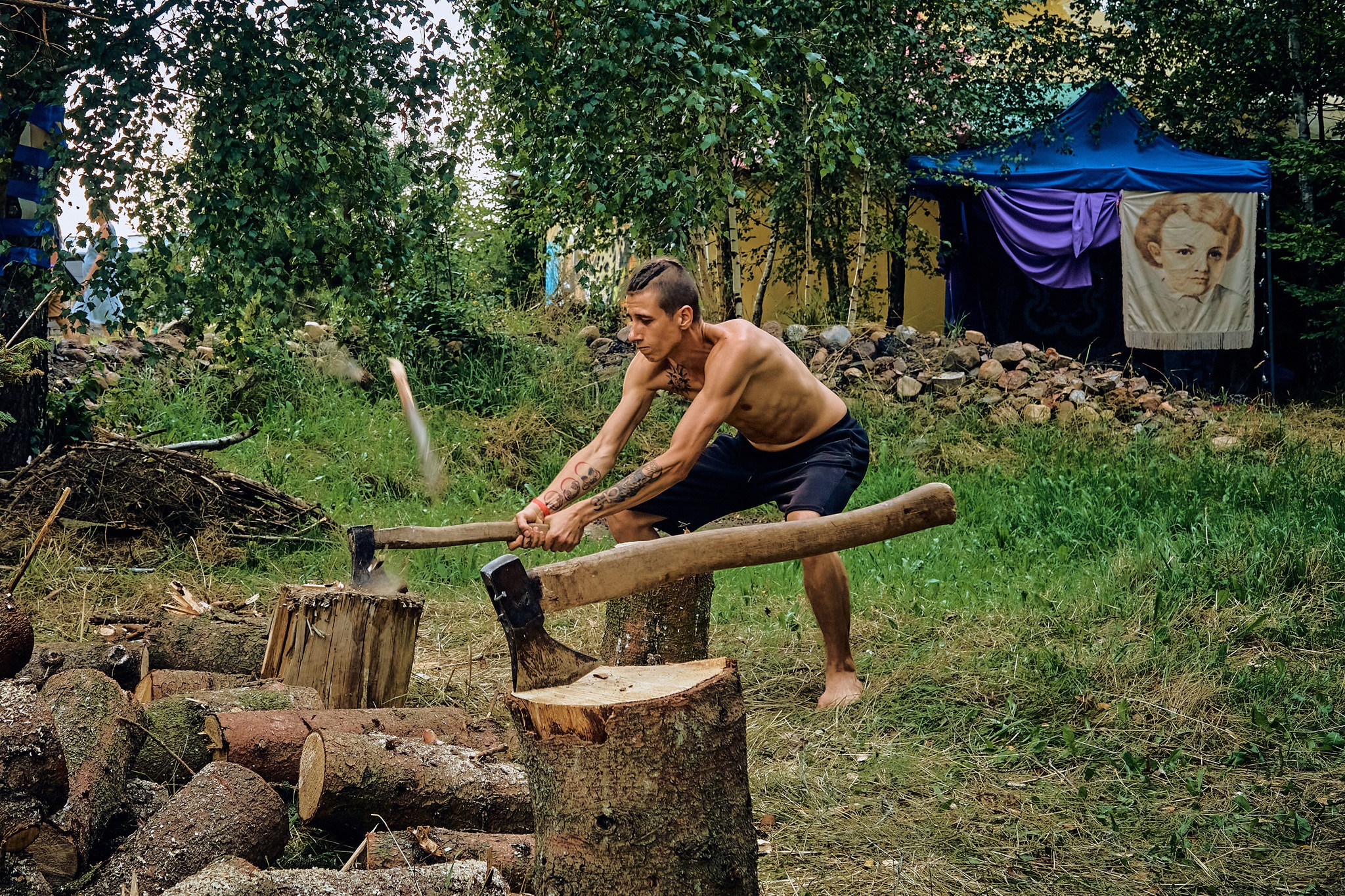Portrety Ludzi, zrobione na Festiwalach Świadomościowych i Muzycznych: Dharma, ZIELONE KRĘGI, Wibracje, FRUŃ, Organic, Turkusowa Wyspa. Andriej Szypilow - Fotografia & Wideografia