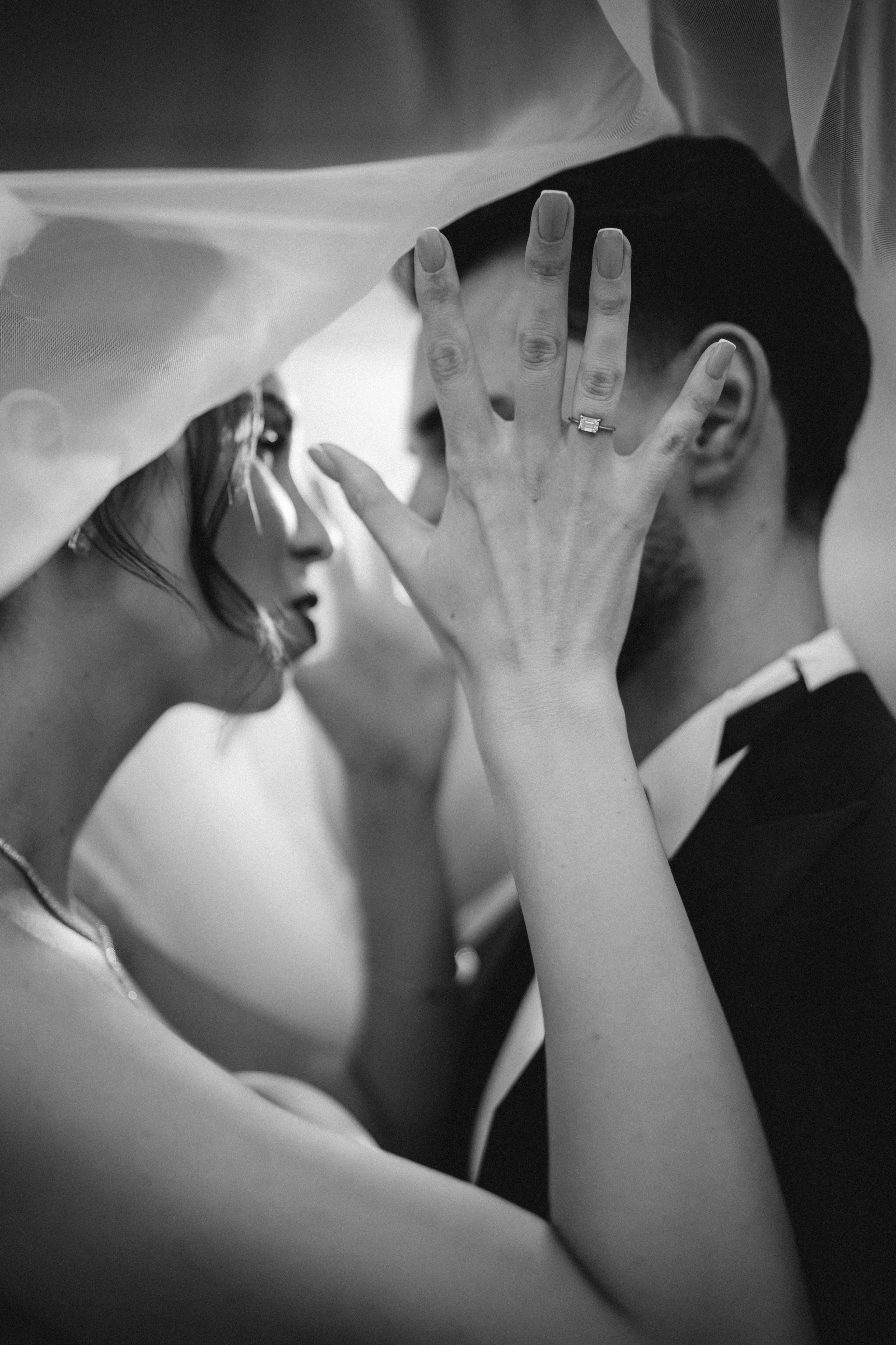 Povestea de nuntă a lui Anca și Dragoș în Bacău | Fotografie de Eveniment. Raw Studio. Fotograful tau de nunta!