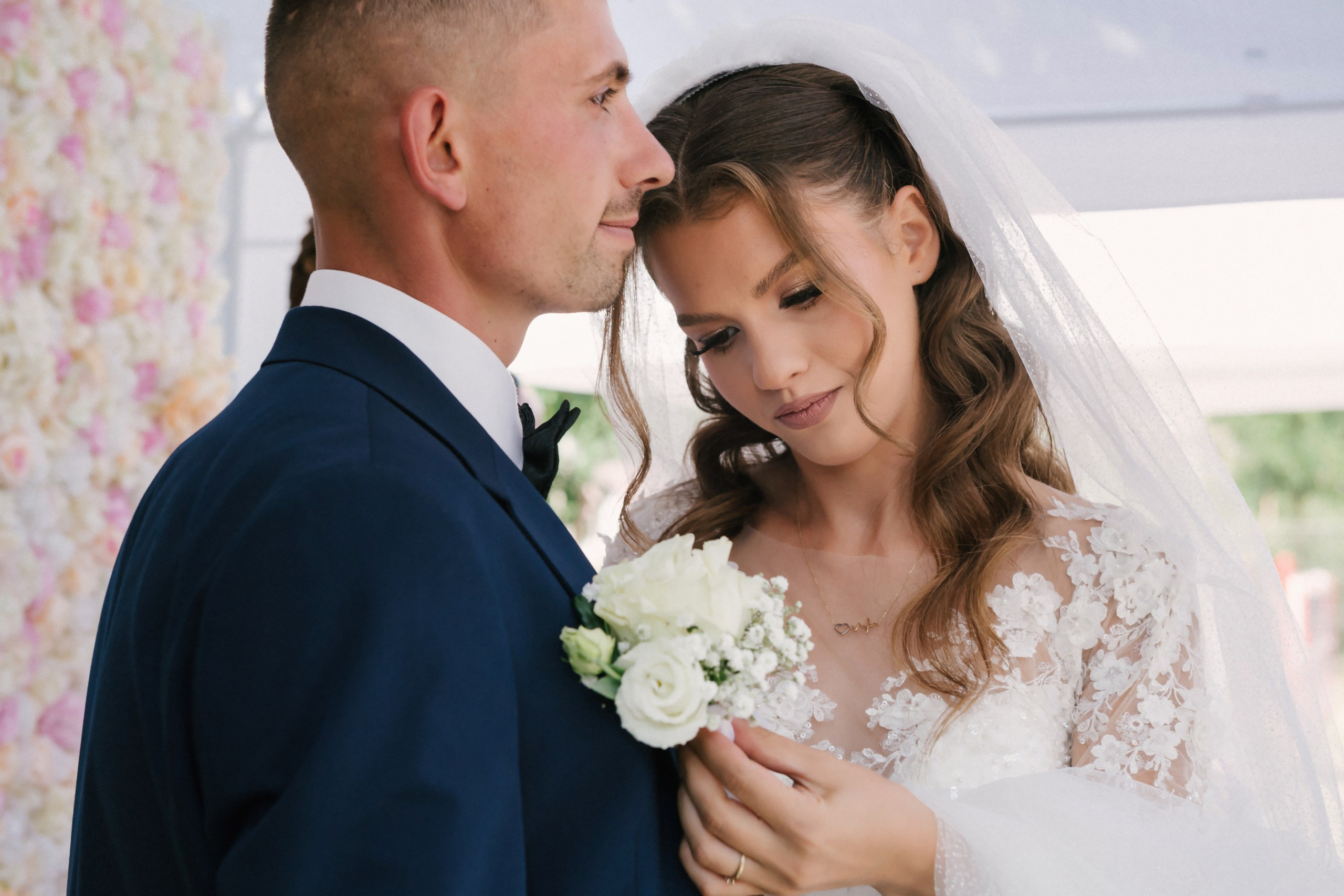 - nunta--fotograf-profesionist-botosani - fotografie-nunta-romantica - imagini-nunta-in-natura-alin-chirila-fotograf - fotografii-cuplu-indragostit-nunta-botosani - sedinta-foto-miri-andrei-iustina-alinofotostudio - amintiri-din-nunta-realizate-de-fotograf-profesionist - povestea-nuntii-andrei-si-iustina-in-imagini-alinofotostudio-fotograf evenimente- evenimente Botoșani -fotograf Suceava - fotograf Iași- servicii foto. servicii foto Botoșani. servicii foto video Botoșani. otograf-nunta-botosani-fotograf nunta. fotograf evenimente. fotograf nunta Botoșani. Alin chirila. Alin chirila fotograf. Alinofotostudio.- servicii foto. servicii foto Botoșani. servicii foto video Botoșani. fotograf nunta. fotograf evenimente. fotograf nunta Botoșani. Alin chirila. Alin chirila fotograf. Alinofotostudio.fotograf stare civilă,poze stare civilă,album foto stare civilă,servicii foto suceava,fotograf evenimente suceava,fotograf nuntă suceava,poze cununie civilă,ședință foto stare civilă,sesiune foto suceava,fotograf profesionist suceava,fotograf botosani,stare civila botosani,alinofotostudio,alin chirila fotograf.servicii foto. servicii foto Botoșani. servicii foto video Botoșani. fotograf nunta. fotograf evenimente. fotograf nunta Botoșani. Alin chirila. Alin chirila fotograf. Alinofotostudio.fotograf stare civilă,poze stare civilă,album foto stare civilă,servicii foto suceava,fotograf evenimente suceava,fotograf nuntă suceava,poze cununie civilă,ședință foto stare civilă,sesiune foto suceava,fotograf profesionist suceava,fotograf botosani,stare civila povestitor prin fotografiebotosani,alinofotostudio,alin chirila fotograf,servicii foto. servicii foto Botoșani. servicii foto video Botoșani. fotograf nunta. fotograf evenimente. fotograf nunta Botoșani. Alin chirila. Alin chirila fotograf. Alinofotostudio.fotograf stare civilă,poze stare civilă,album foto stare civilă,servicii foto suceava,fotograf evenimente suceava,fotograf nuntă suceava,poze cununie civilă,ședință foto stare civilă,sesiune foto suceava,fotograf profesionist suceava,fotograf botosani,stare civila botosani,alinofotostudio,alin chirila fotograf,cununie religioasă botoșani,andreea și neculai,capela militară botoșani,foto conacul zăicești,fotograf nuntă botoșani,fotograf cununie religioasă,foto evenimente botoșani,poze cununie capela militară,ședință foto zăicești,fotograf profesionist botoșaniMire și mireasă – Sergiu & Liliana – ziua nunții, 2024 - Emoții în ziua nunții – Sergiu și Liliana - Dansul mirilor – fotografie artistică nuntă 2024 - Sedinta foto romantică în natură – Sergiu & Liliana - Rochia de mireasă și detalii de nuntă elegan-Album de cununie civilă Florin și Anda – Fotografii profesionale realizate de Alin Chirilă în Botoșani -fotograf prin fotografie-Ședință foto Trash the Dress pe muntele Rarău cu Iulian și Iuliana – fotografie de cuplu, natură montană, emoție autentică surprinsă de Alin Chirilă, povestitor prin fotografie.- "Iulian și Iuliana pe crestele Rarăului – fotografie Trash the Dress în natură" - "Cuplu îmbrățișat la apus pe muntele Rarău – ședință foto după nuntă" - "Rochie de mireasă în vânt pe munte – Trash the Dress Rarău-1. Iulian și Iuliana pe muntele Rarău – ședință foto Trash the Dress în natură, cu peisaj montan spectaculos 2. Cuplu în îmbrățișare pe Rarău – emoție autentică surprinsă după nuntă 3. Rochie de mireasă în bătaia vântului – fotografie artistică Trash the Dress în munți 4. Mire și mireasă privind spre orizont – dragoste și libertate pe muntele Rarău 5. Iuliana zâmbind în rochia de mireasă – portret în natură, Trash the Dress 6. Iulian ținându-și mireasa de mână – ședință foto romantică pe munte 7. Detaliu cu rochia pe stâncă – estetică naturală Trash the Dress Rarău 8. Cuplu în mers pe poteca Rarăului – fotografie simbolică de după nuntă 9. Apus de soare pe Rarău în spatele mirilor – imagine de poveste Trash the Dress 10. Iulian și Iuliana râzând împreună – momente autentice surprinse de Alin Chirilă, povestitor prin fotografie-fotograf-nunta-cerbu-botosan trash-the-dress-botosani Alin Chirilă Fotograf – fotograf de nuntă Botoșani-fotograf nuntă Botoșani-fotograf nuntă Cerbu Botoșani-fotograf profesionist nuntă Botoșani-fotografie de nuntă Botoșani-fotograf evenimente Botoșani-fotograf nuntă Moldova-fotograf trash the dress Botoșani - fotograf pregătirea mirilor Botoșani -fotograf ceremonie religioasă nuntă-fotograf petrecere nuntă Botoșani- fotograf nuntă Botoșani pregătirea mirelui- pregătirea mirelui fotografie nuntă Cerbu Botoșani-fotograf nuntă Botoșani pregătirea miresei -mireasă pregătiri nuntă Cerbu Botoșani-fotograf nuntă Botoșani nașii mirilor-ceremonie religioasă nuntă Cerbu Botoșani-fotograf nuntă Botoșani ceremonie religioasă biserică-petrecere nuntă Cerbu Botoșani invitați dans-fotograf nuntă Botoșani petrecere restaurant-ședință foto trash the dress-fotograf trash the dress Botoșani ședință foto după nuntă-Fotograf nuntă Botoșani – galerie foto reală de la evenimente