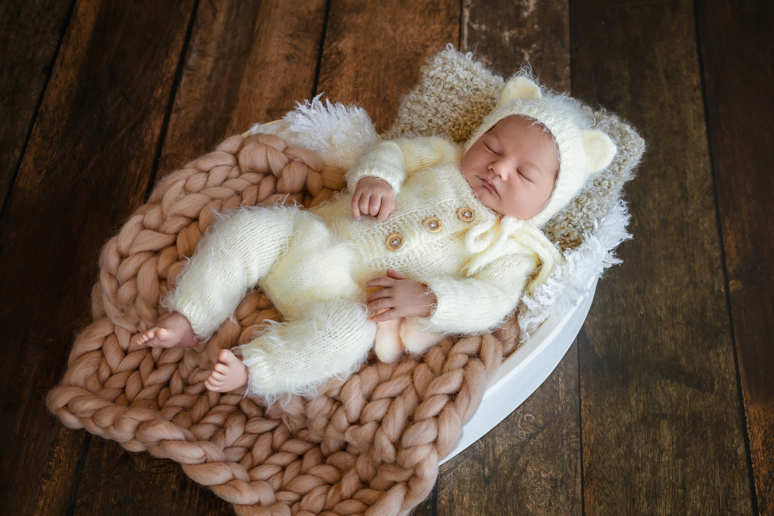 НОВОРОЖДЕННЫЕ