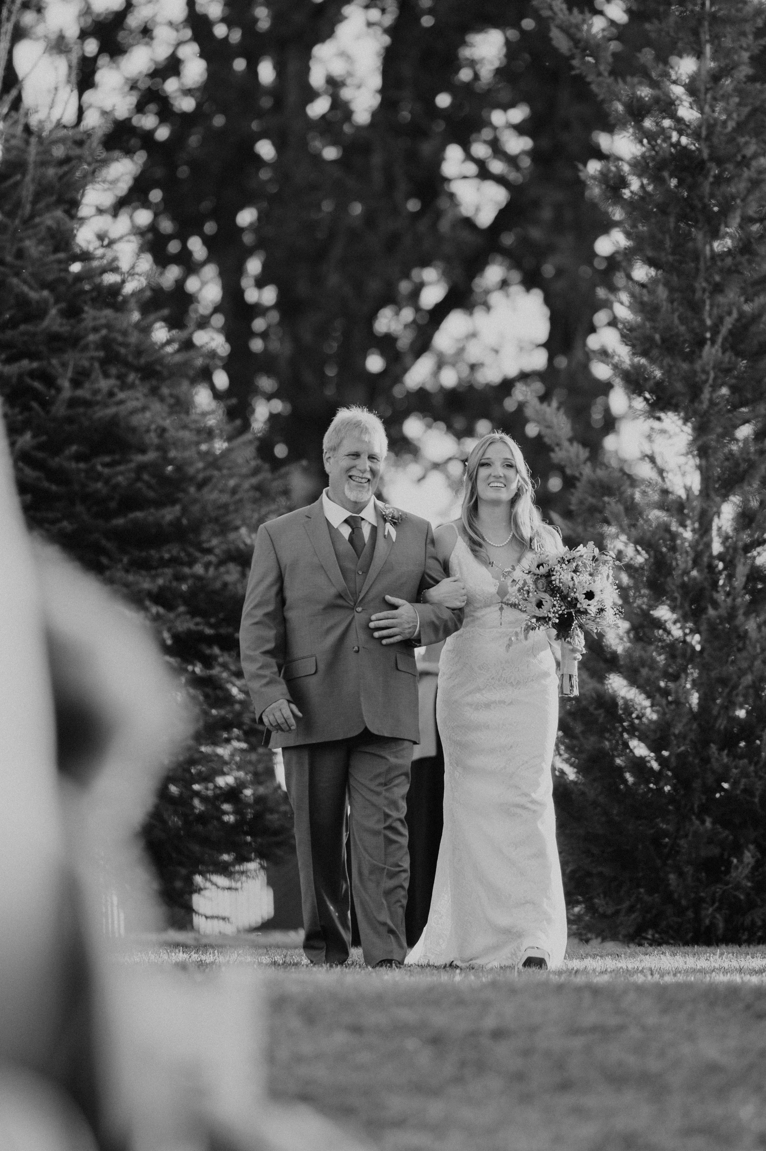 Wedding Photography at Portland Oregon | Jessie & Isaac's Session by Georgy Shishkin | Capturing Moments in Portland, Seattle, Bend & Oregon. Capturing Love in the Heart of the Pacific Northwes