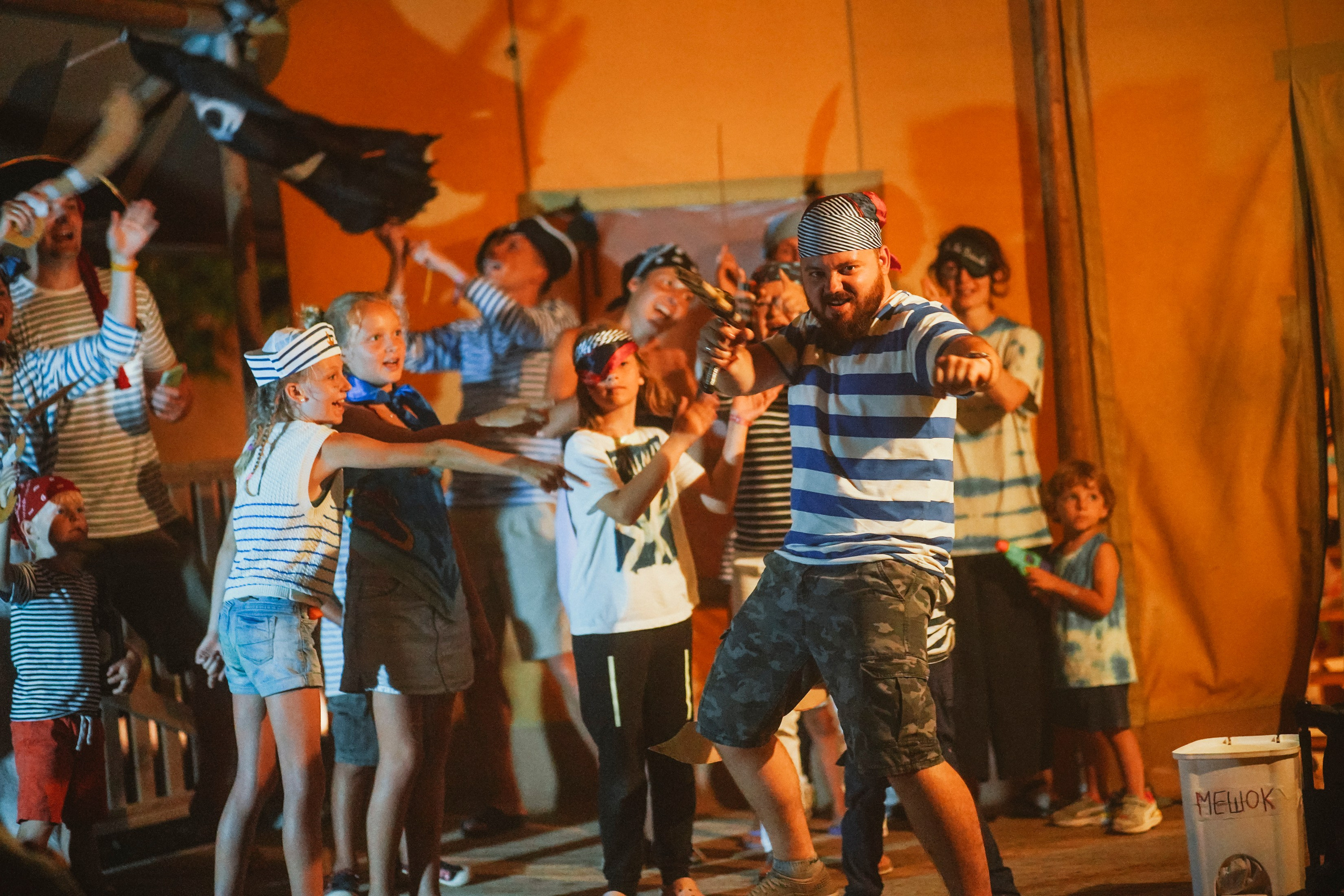 NEW РОДИТЕЛЬ И ПОДРОСТОК. Семейные лагеря в Европе с Ниной Янечковой и Ириной Зиновьевой