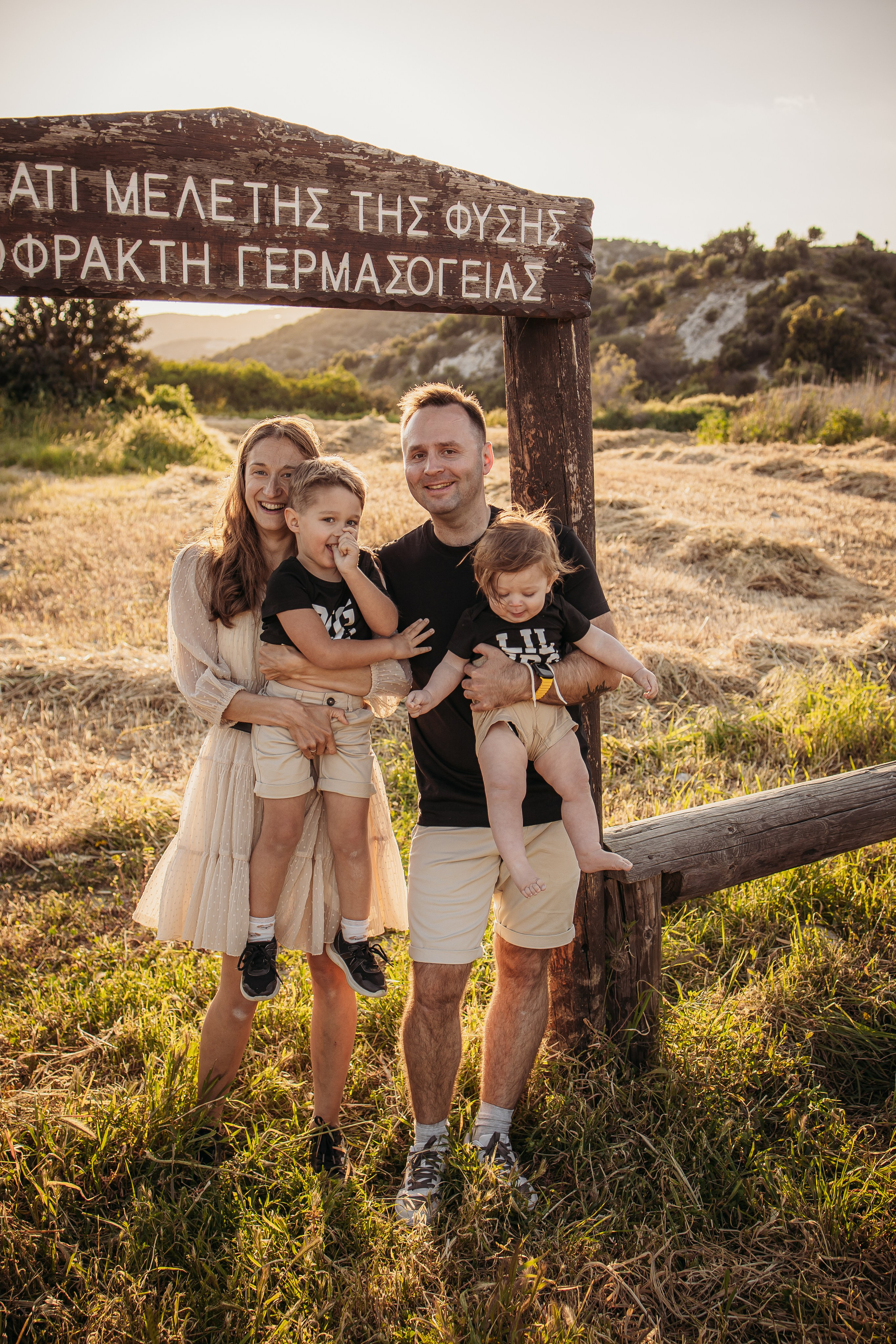 Family photoshoot. Photographer in Cyprus