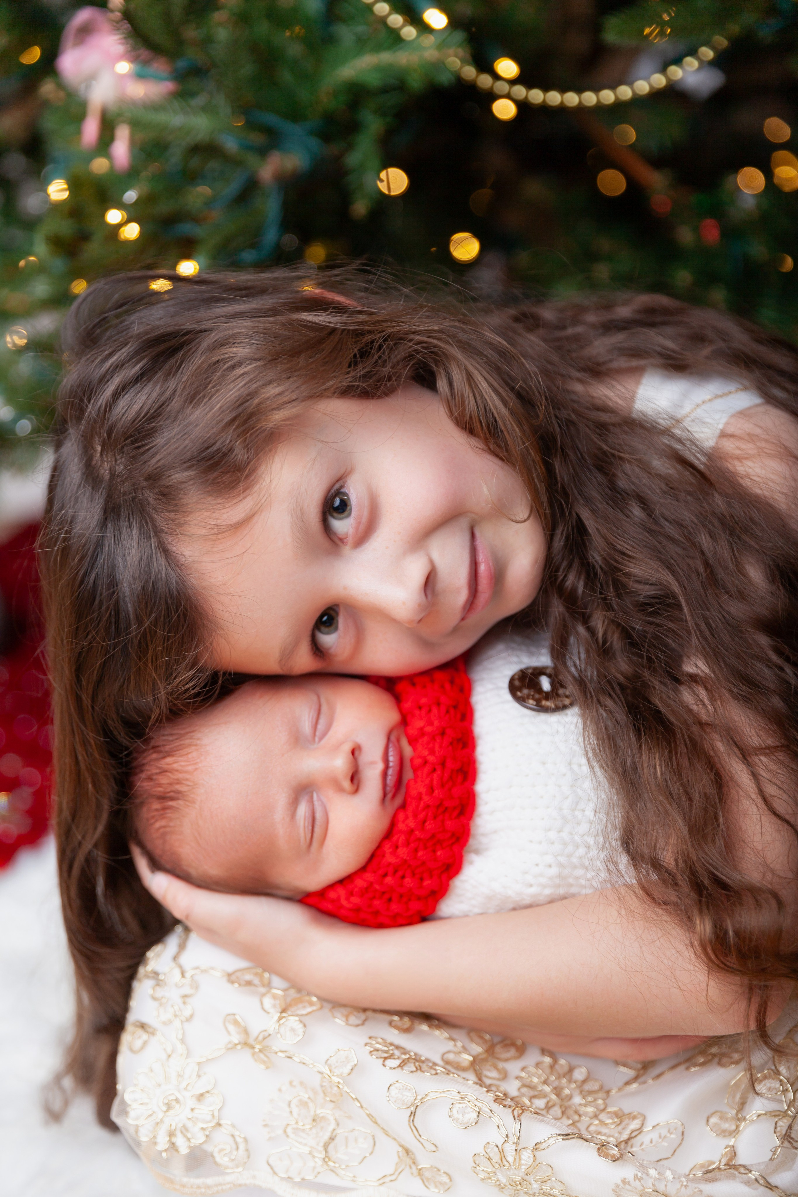 Newborn posing session. Marina Pravda Photography San Francisco Bay Area