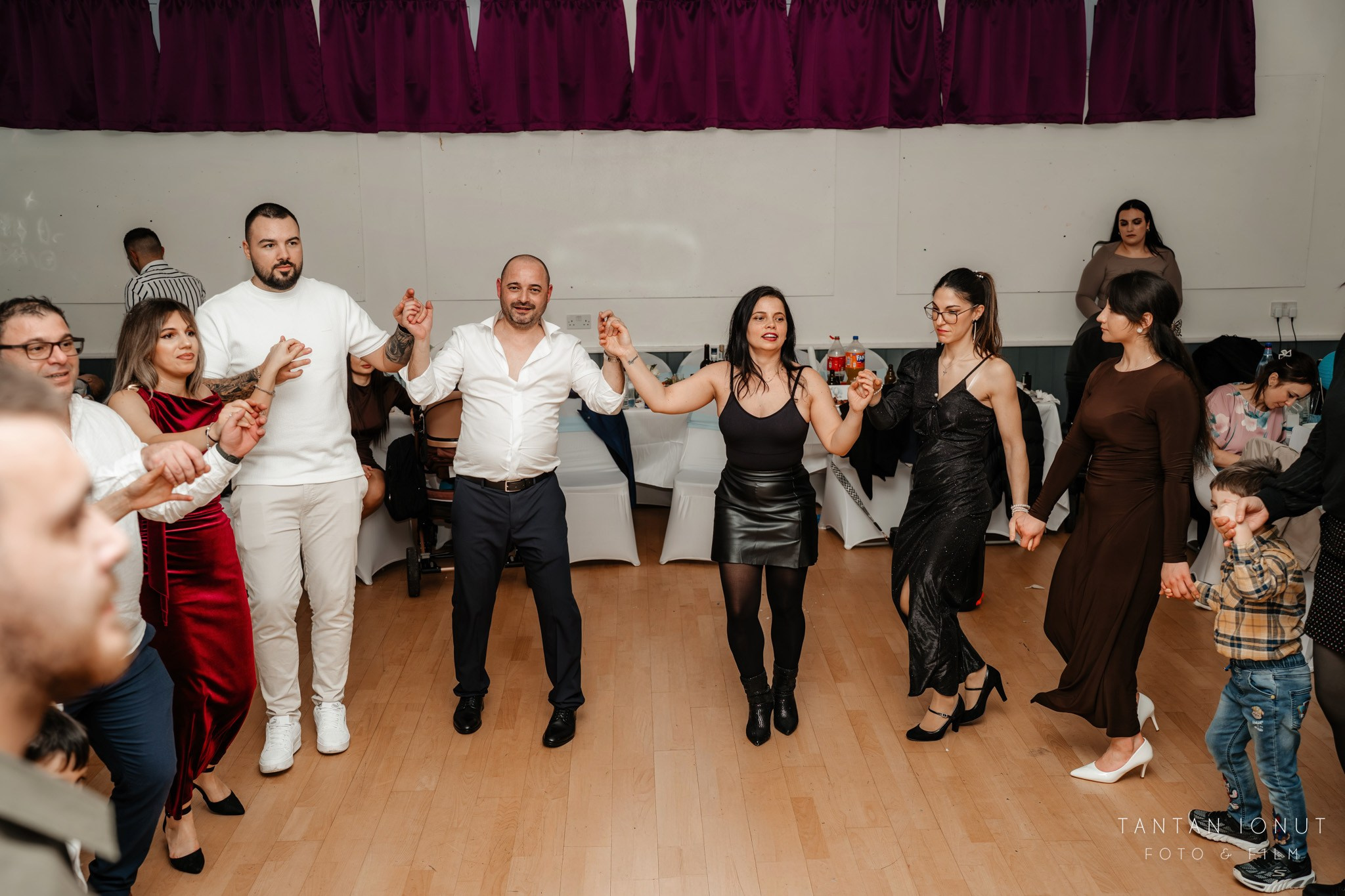 DENIS-MIHAI. TANTAN IONUT FOTO & FILM