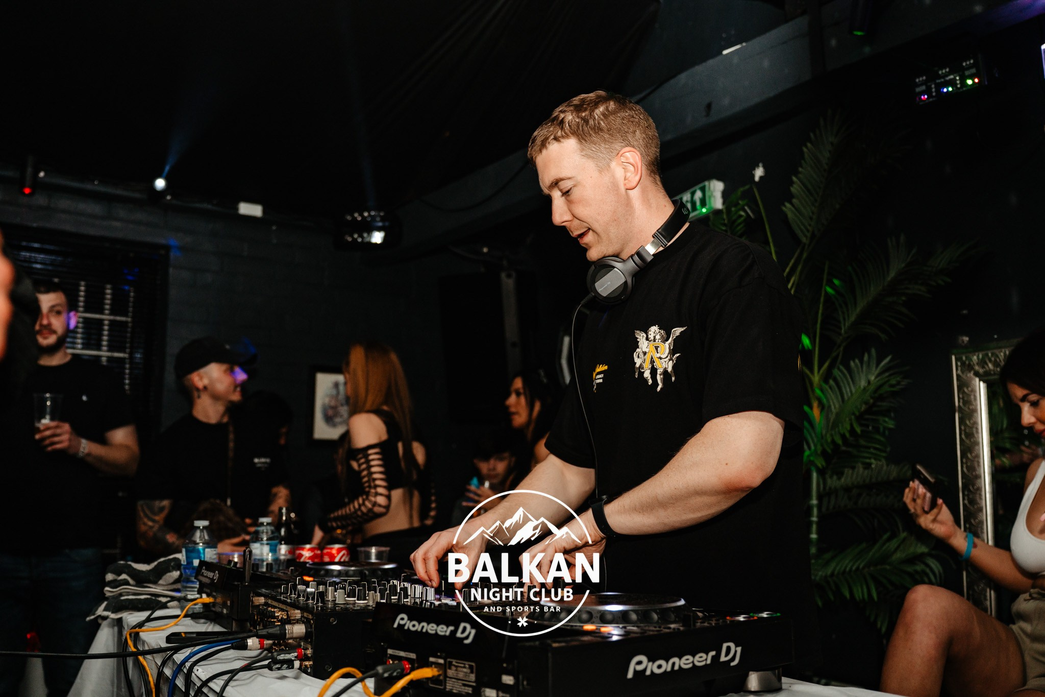 BALKAN NIGHT CLUB SALISBURY. TANTAN IONUT FOTO & FILM