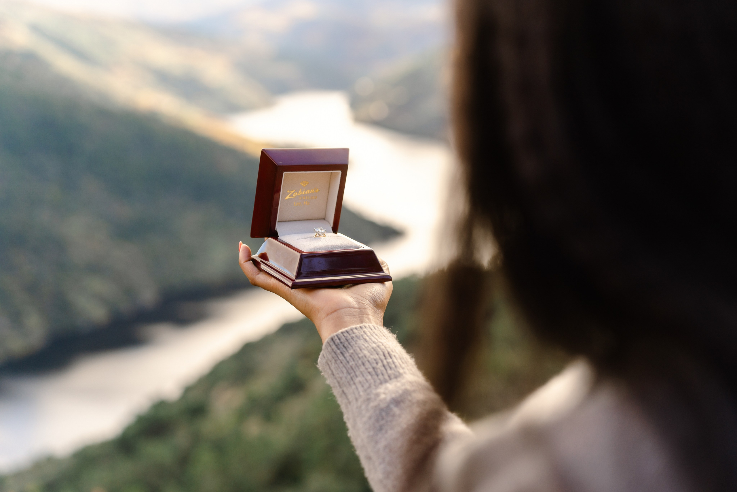 Proposal at Miradouro do Ujo | Douro Valley Proposal Spot