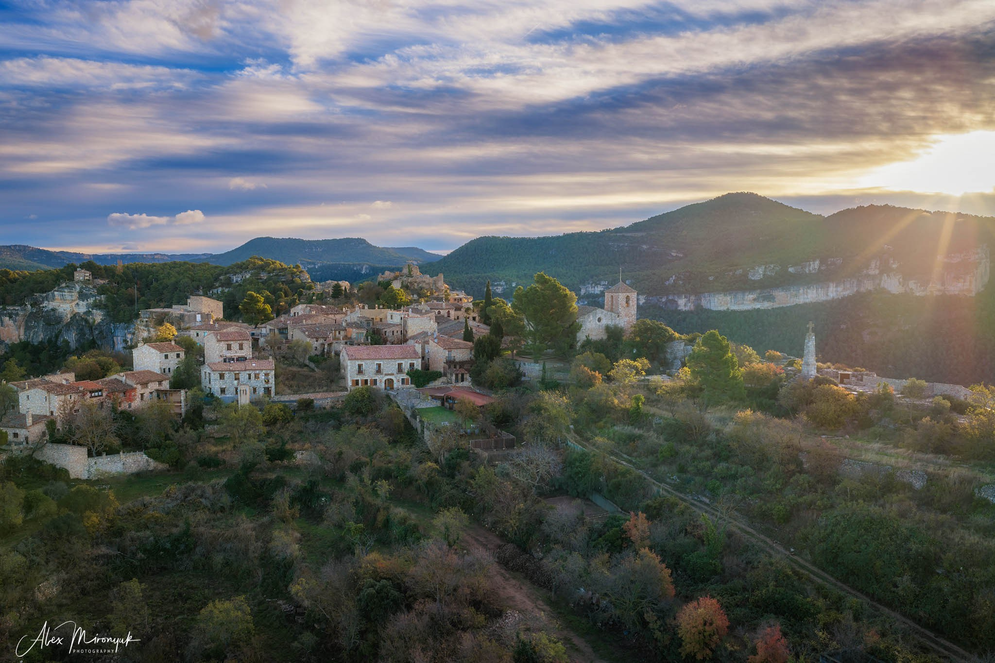 Catalonian Medieval Castles. Pet, Senior, Landscape, portrait studio, photographer in Miami and Sou