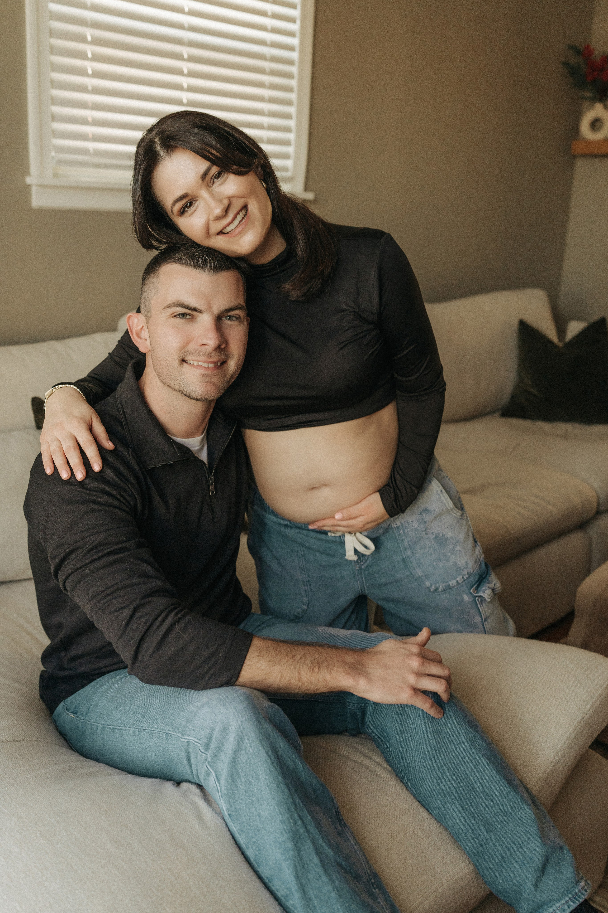 Home Maternity Photography – Relaxed & Candid Pregnancy Moments. Alisa Tant — Family and newborn photographer Bucks County, Montgomery county, Philadelphia, NJ
