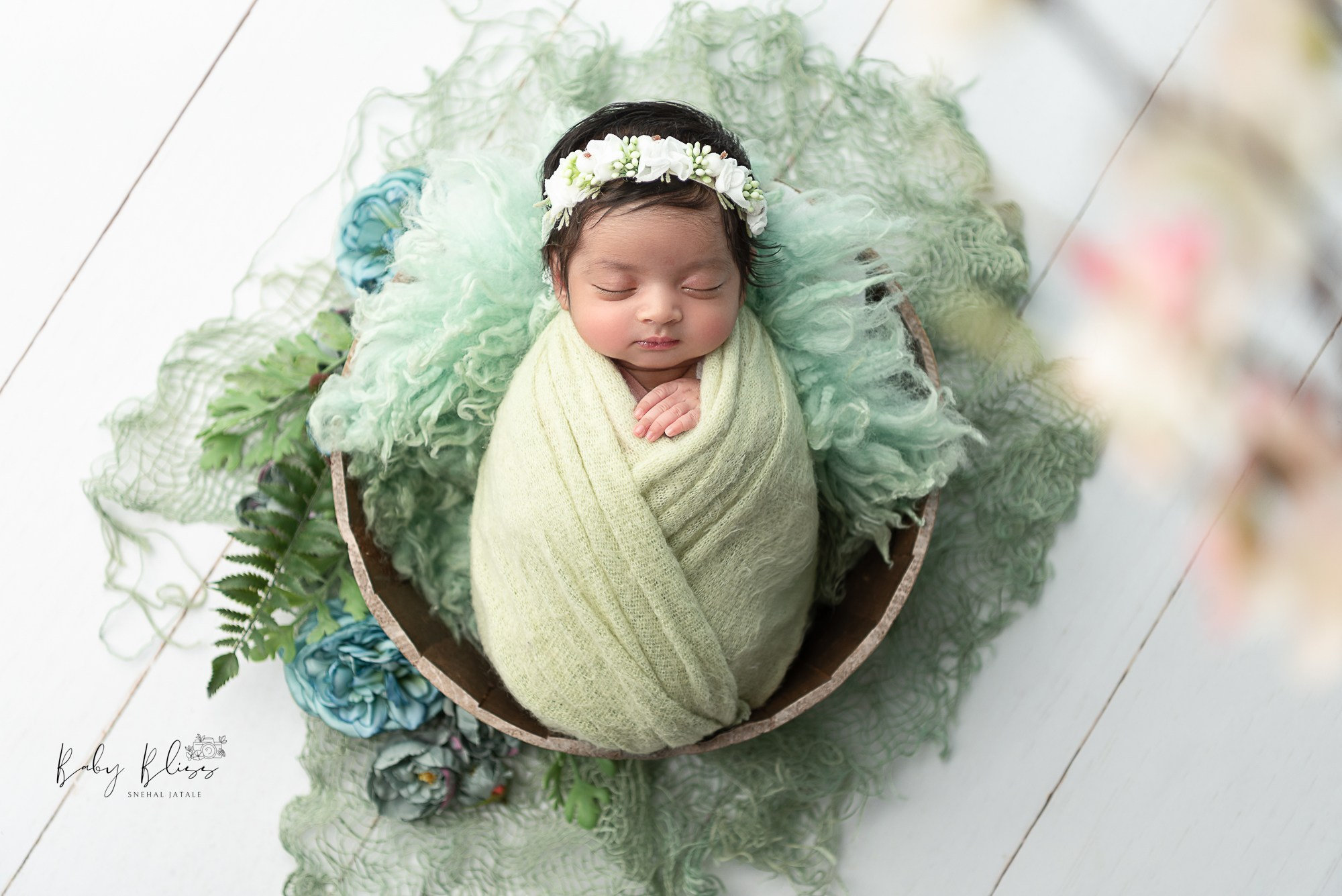 Newborn Photographer in Doha | Luxury Baby Photography Qatar