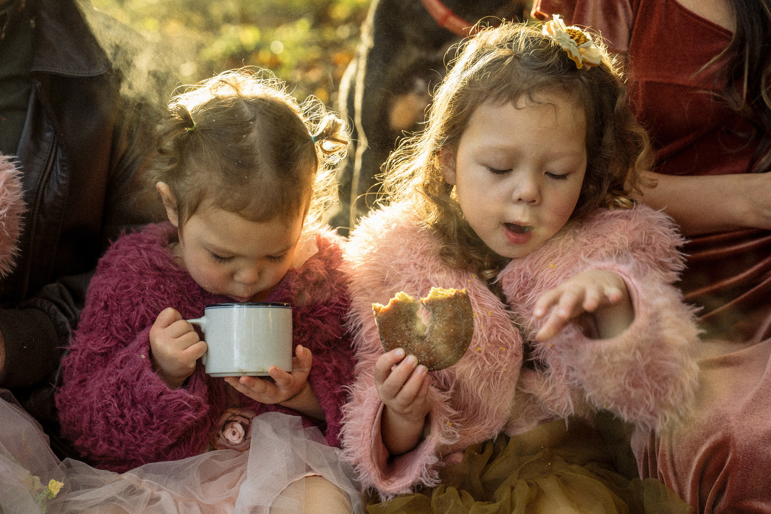 Clint, Christine, Etta, Leighton, Elodie. Sunrise. Alisa Tant — Family and newborn photographer Bucks County, Montgomery county, Philadelphia, NJ