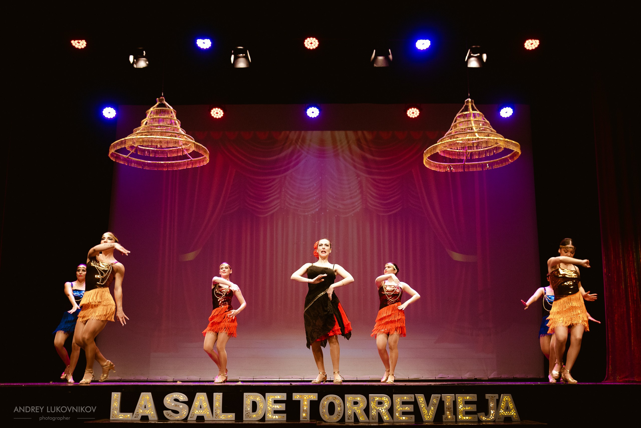 Reportaje fotográfico y rodaje entre bastidores del concierto de La Sal de Torrevieja en España