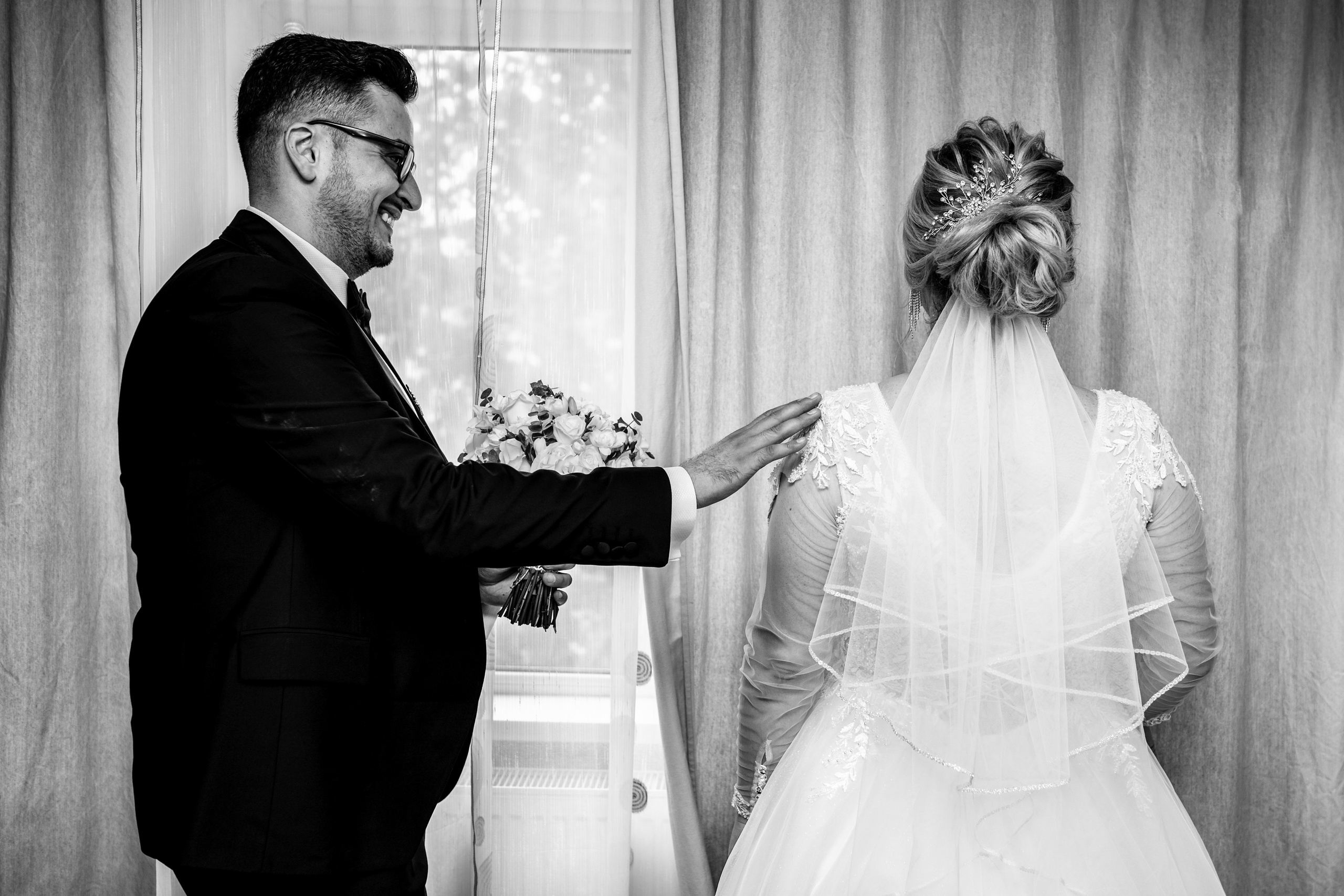 Laura & Bogdan. Acasă