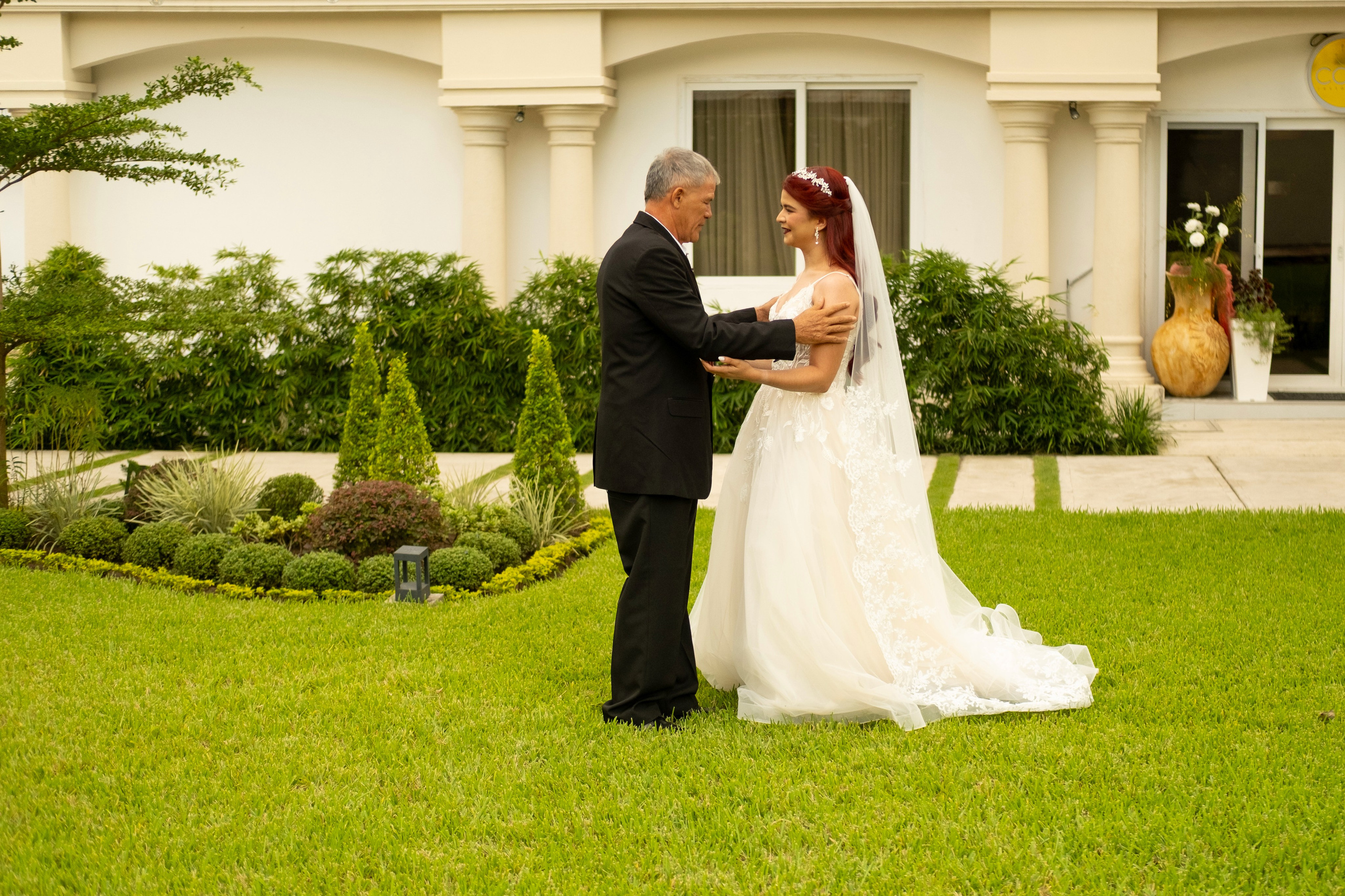 Edgardo & Lilibeth. Daniel Brand | Fotografía de Bodas y Comercial en Honduras