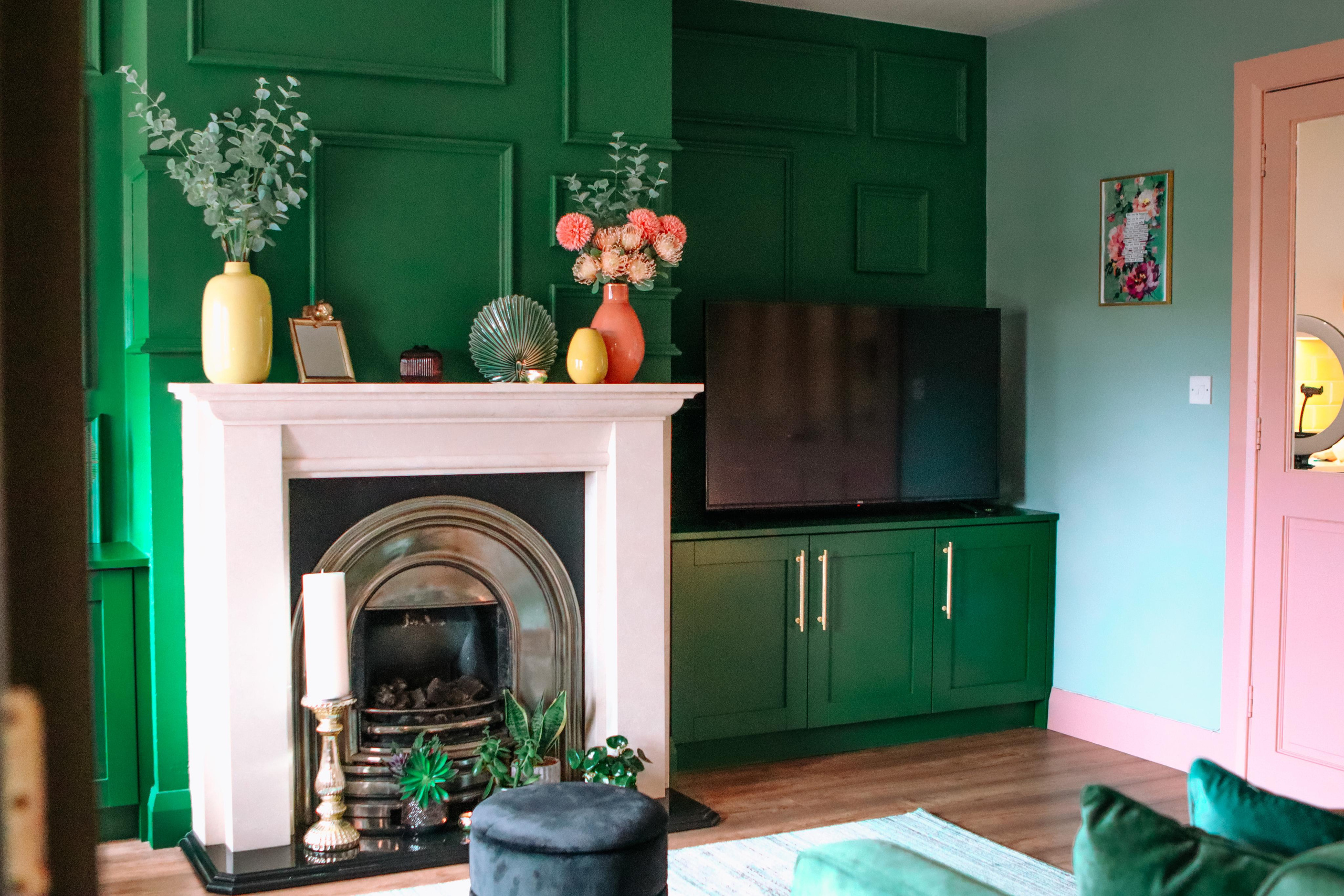 Lana Dullaghan Designs. Create with Twila