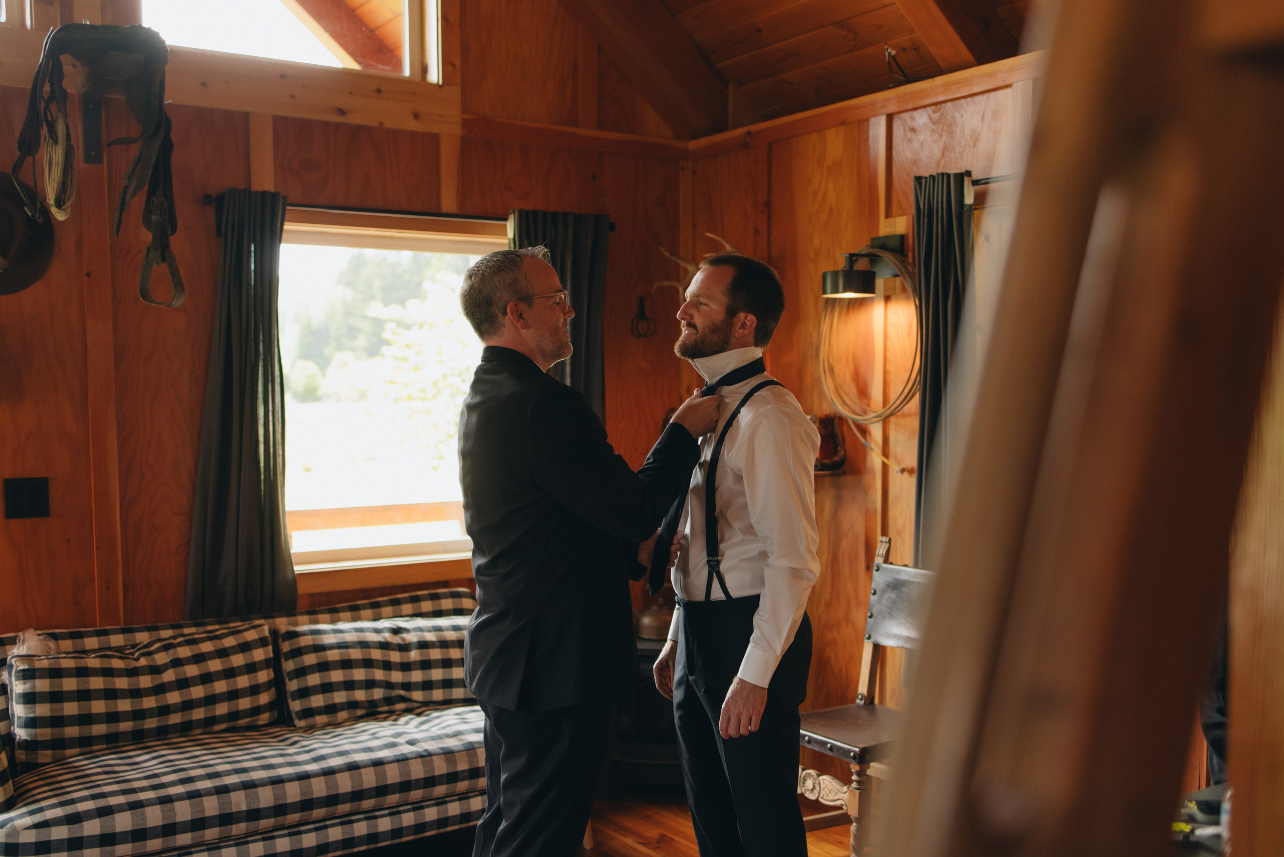 Wedding Shelby & Riley | Columbia River Gorge, WA | Georgy Shishkin Photography Photography. Portland Wedding Photographer | Authentic PNW Love Stories