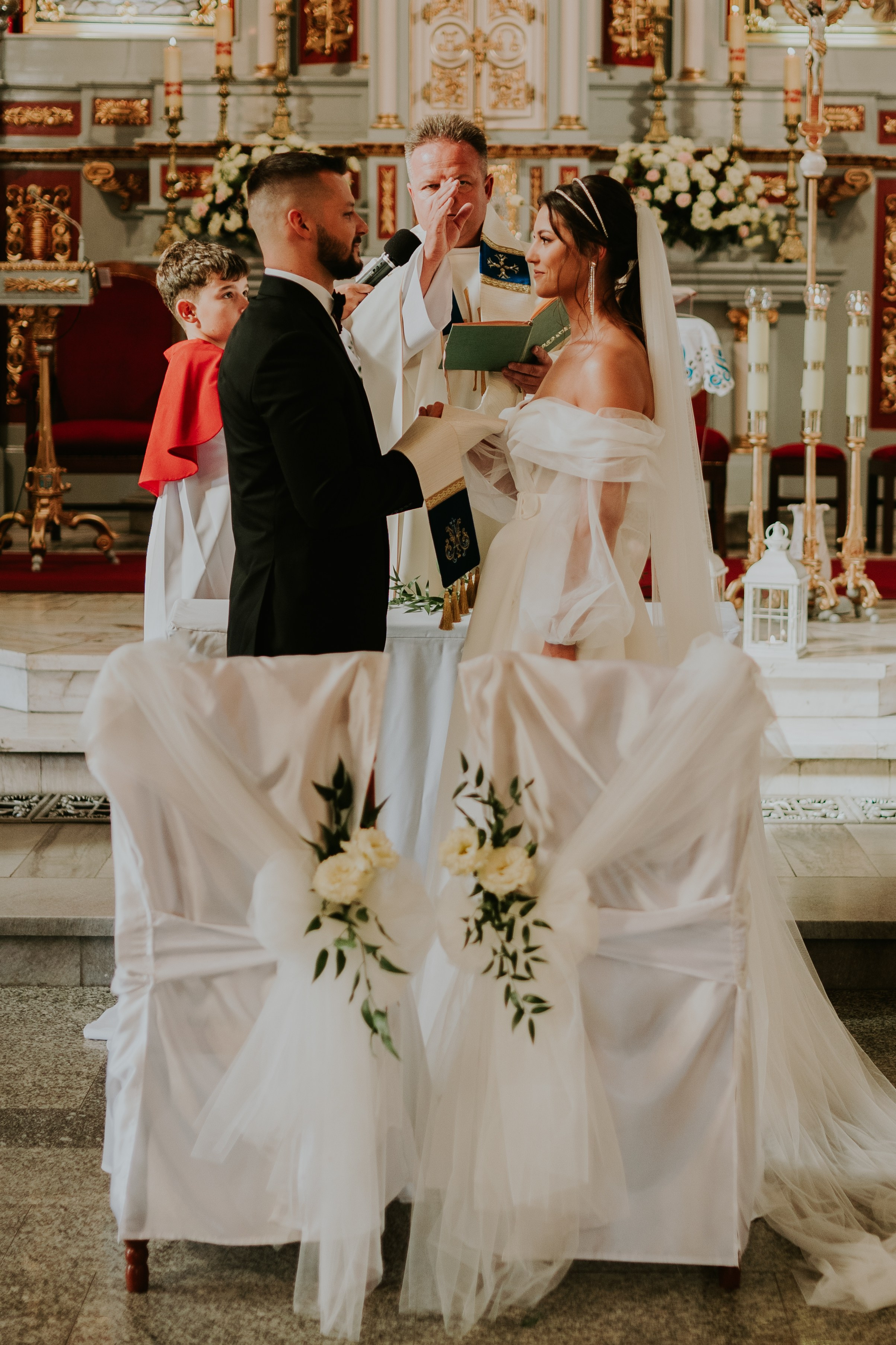 Sala Koralowa w Jaworzu: Opowieść o ślubie Nikoli i Kacpra. Karkowskafoto - fotografia miłości