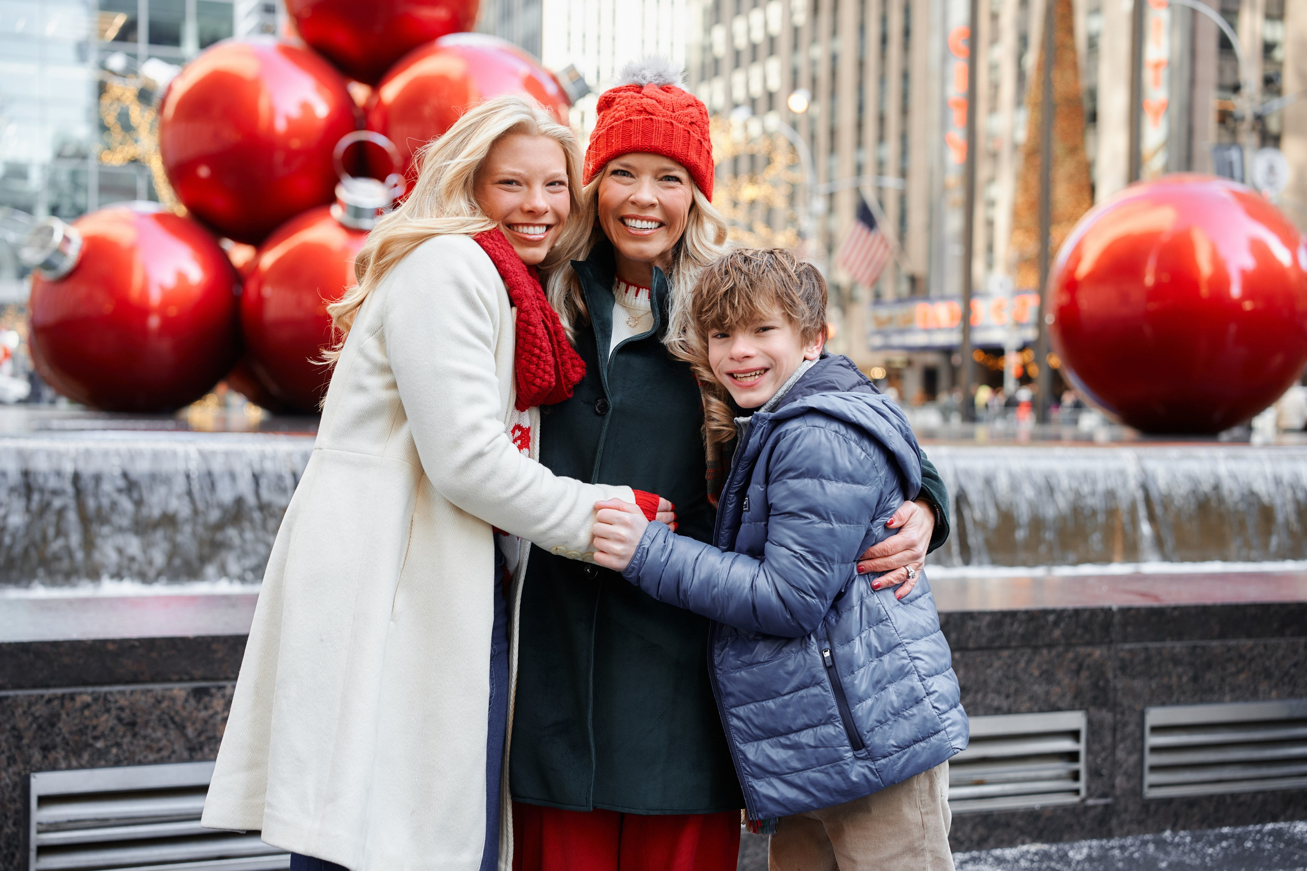 Christmas Mini Session 🎄. Professional Wedding and event photographer USA New York