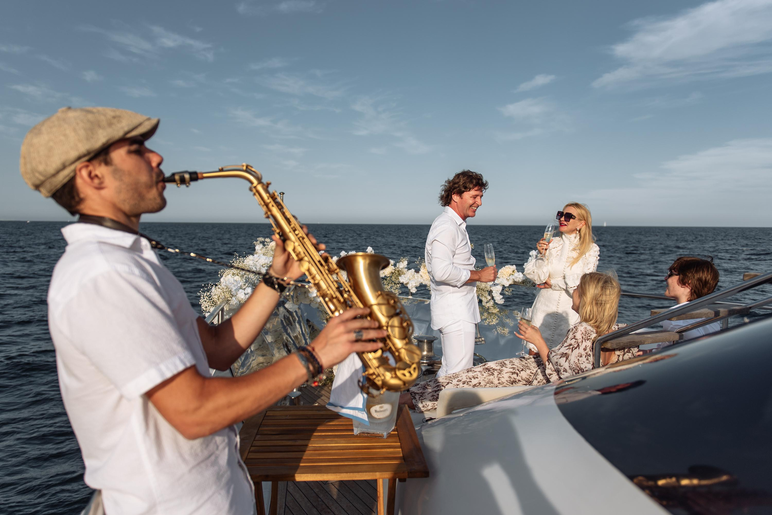 Natalia & Eugeniy. Professional photography services in Barcelona by Ekaterina Gasanova