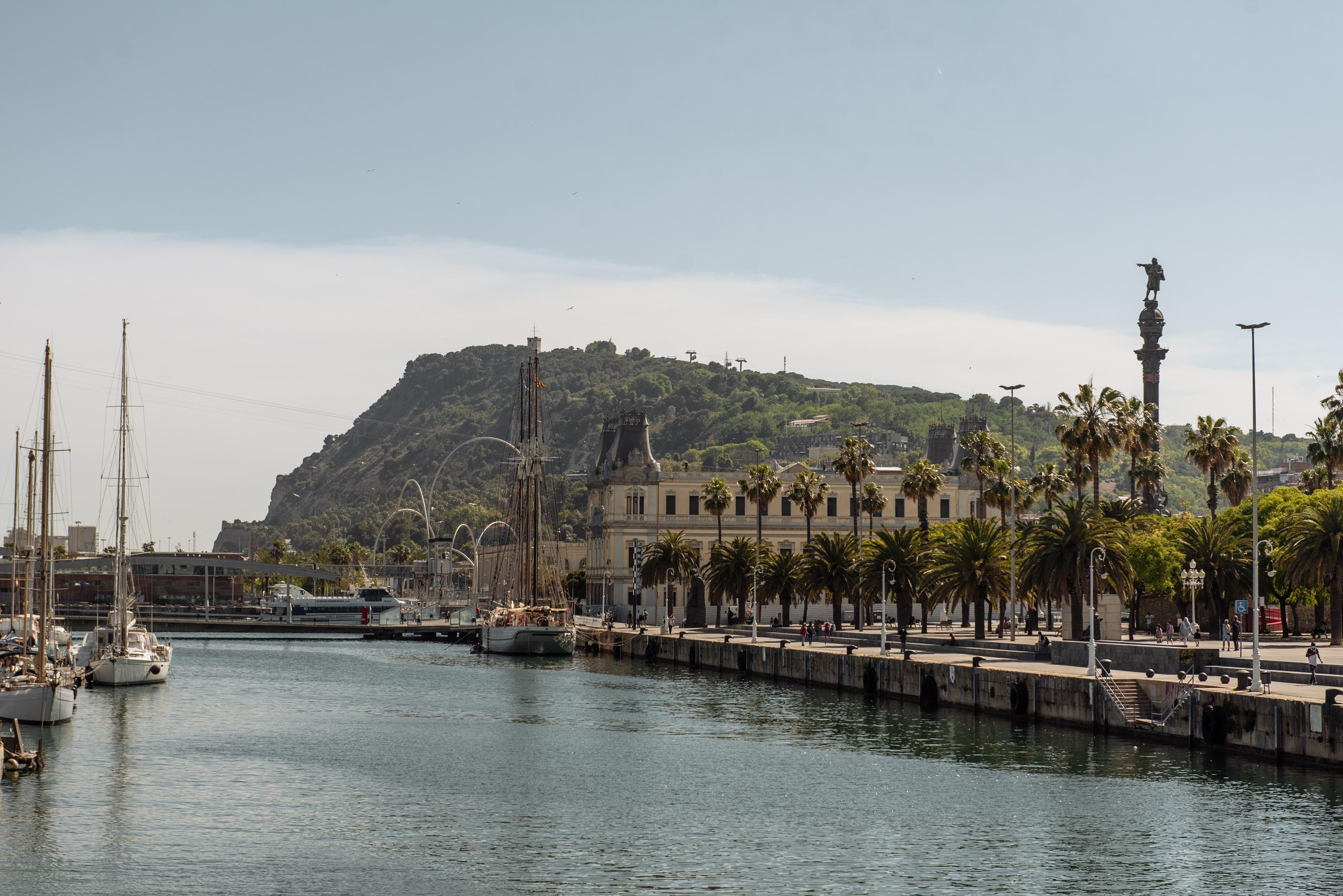 Natalia & Eugeniy. Professional photography services in Barcelona by Ekaterina Gasanova