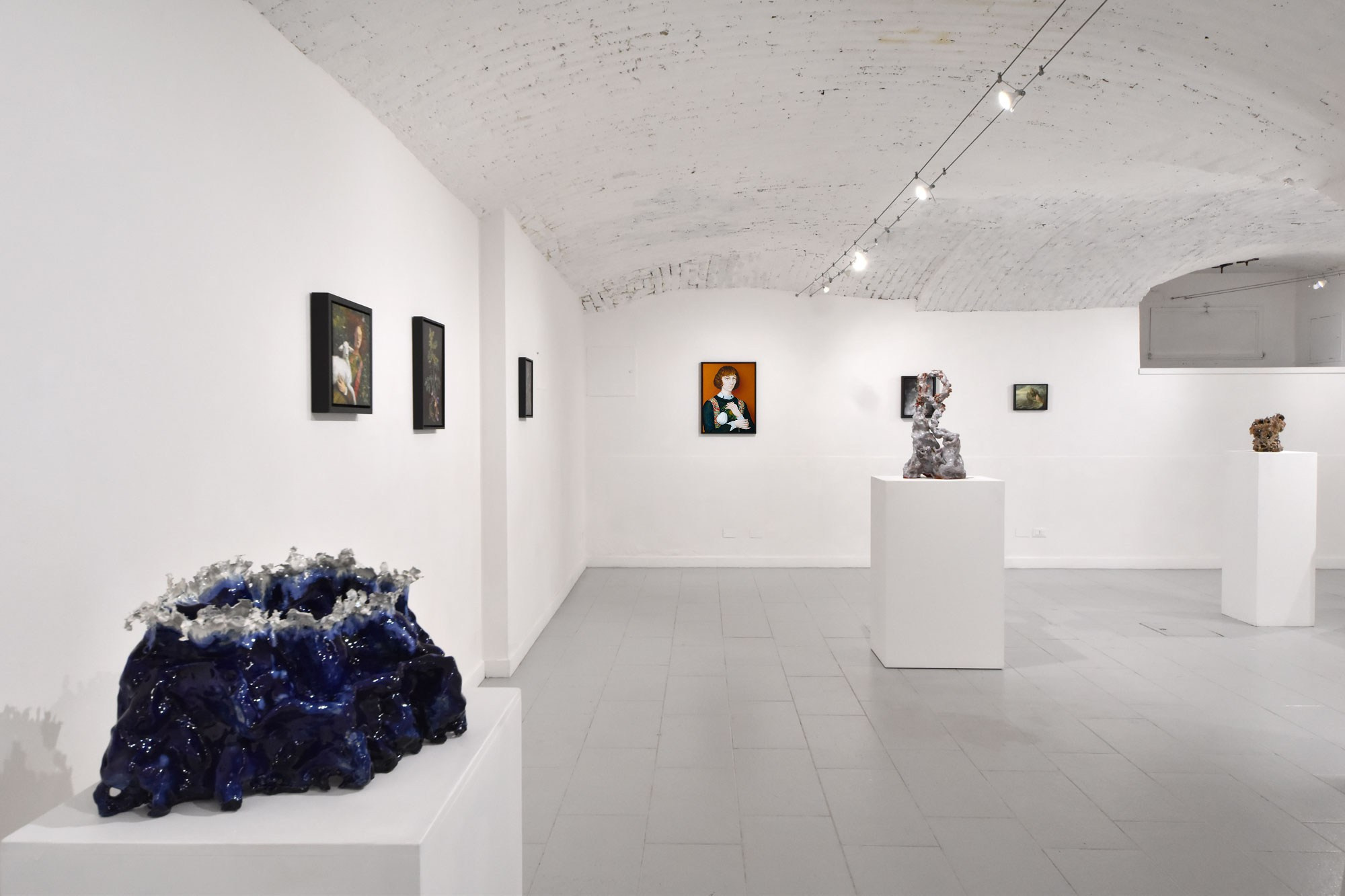 Lost in Density. ELEN BEZHEN