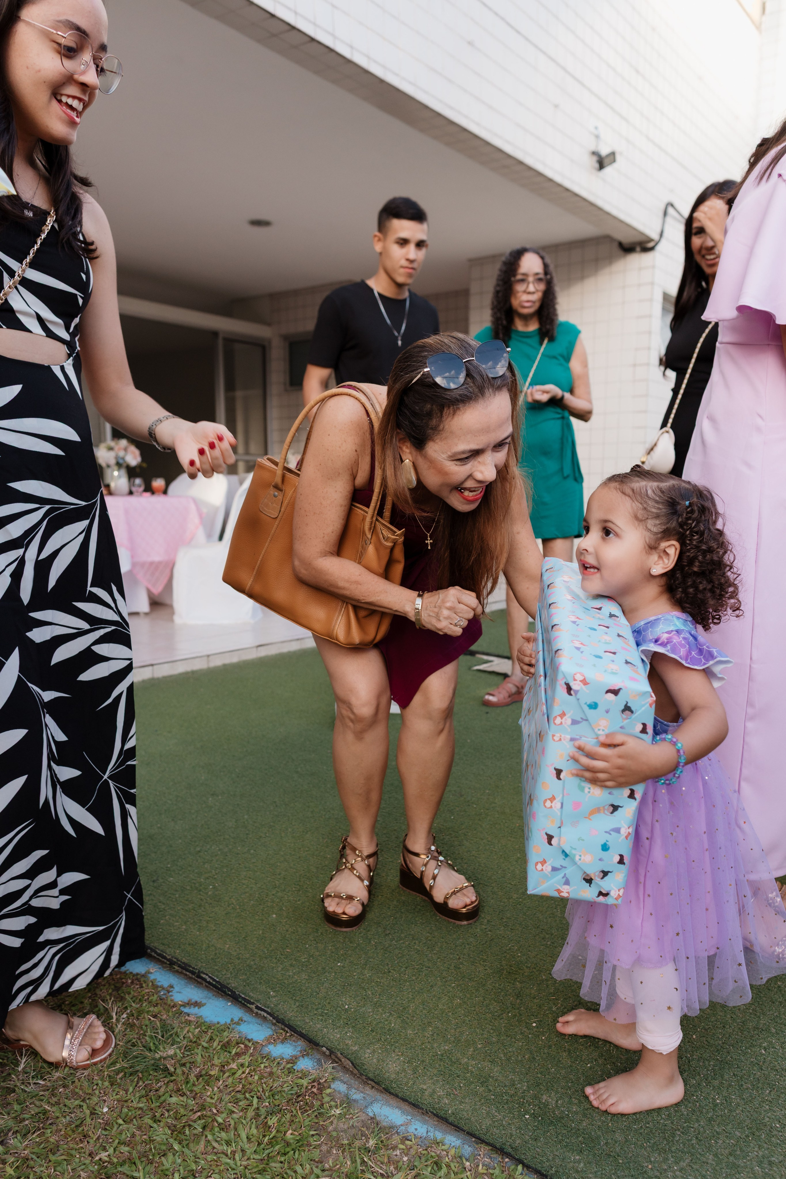 Registro espontâneo da chegada dos convidados