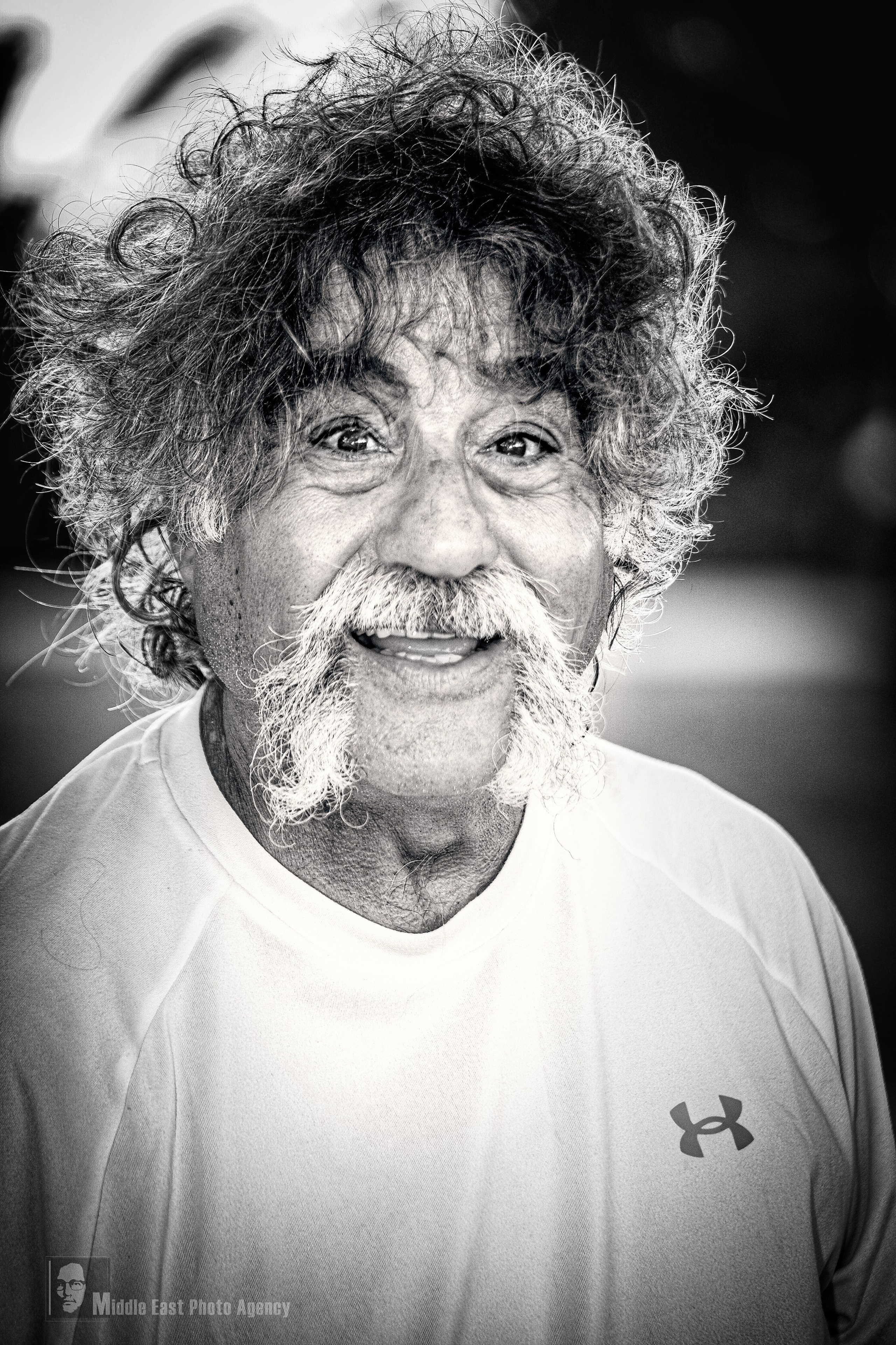 Middle East Photo Agency — Photography & Event Magnets — סוכנות צילום והדפסת מגנטים לאירועים