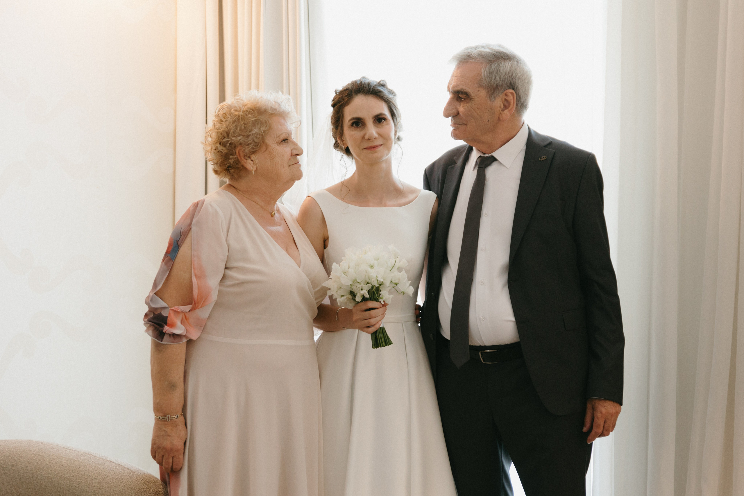 George & Alina | Wedding at Hotel Timisoara. Wedding photographer and videographer based in Timisoara, Romania