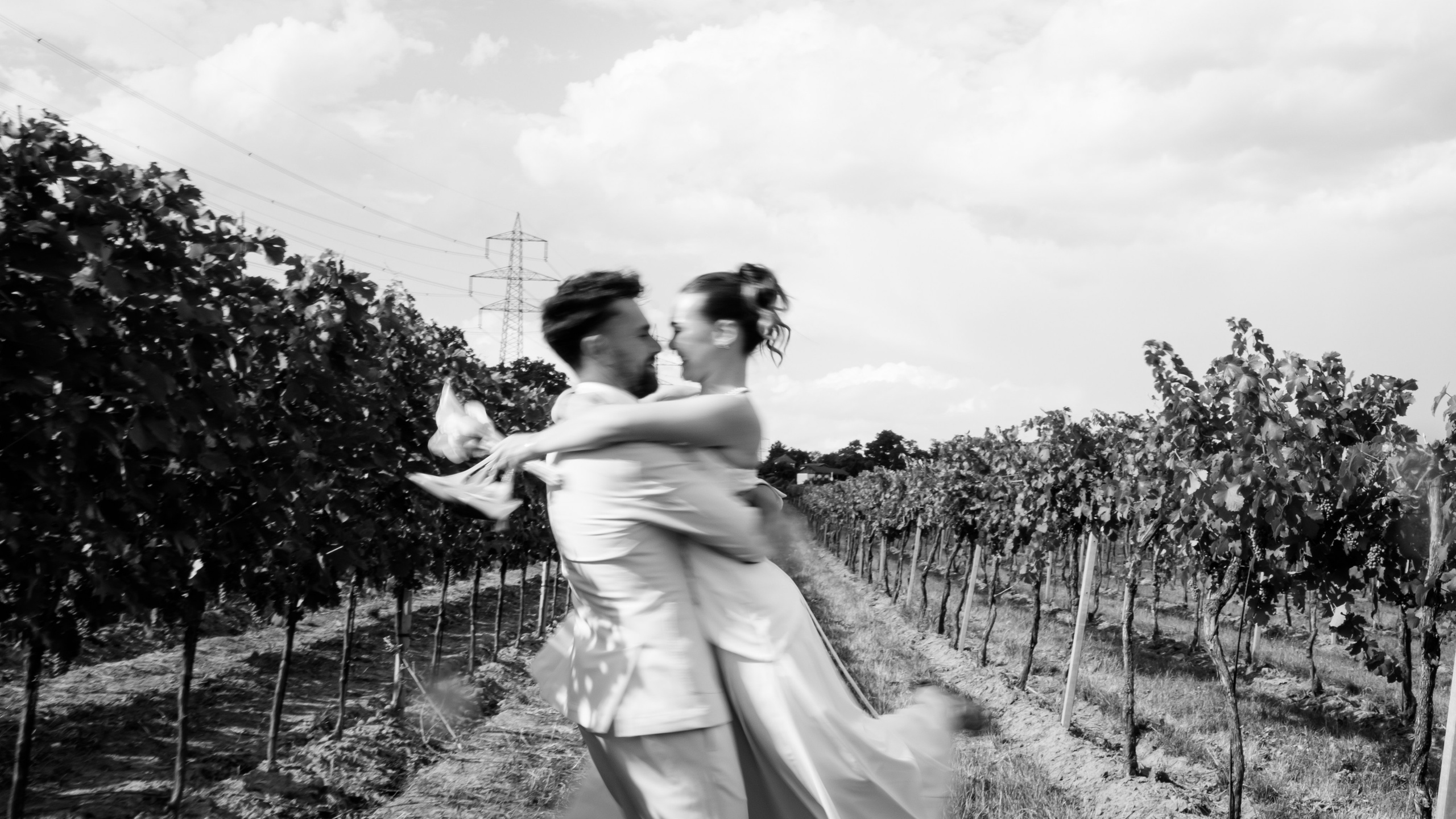 Modern Romance in Vienna: An Editorial & Documentary Wedding Story. Andrei Marta | Fotograf Nuntă & Destination Wedding