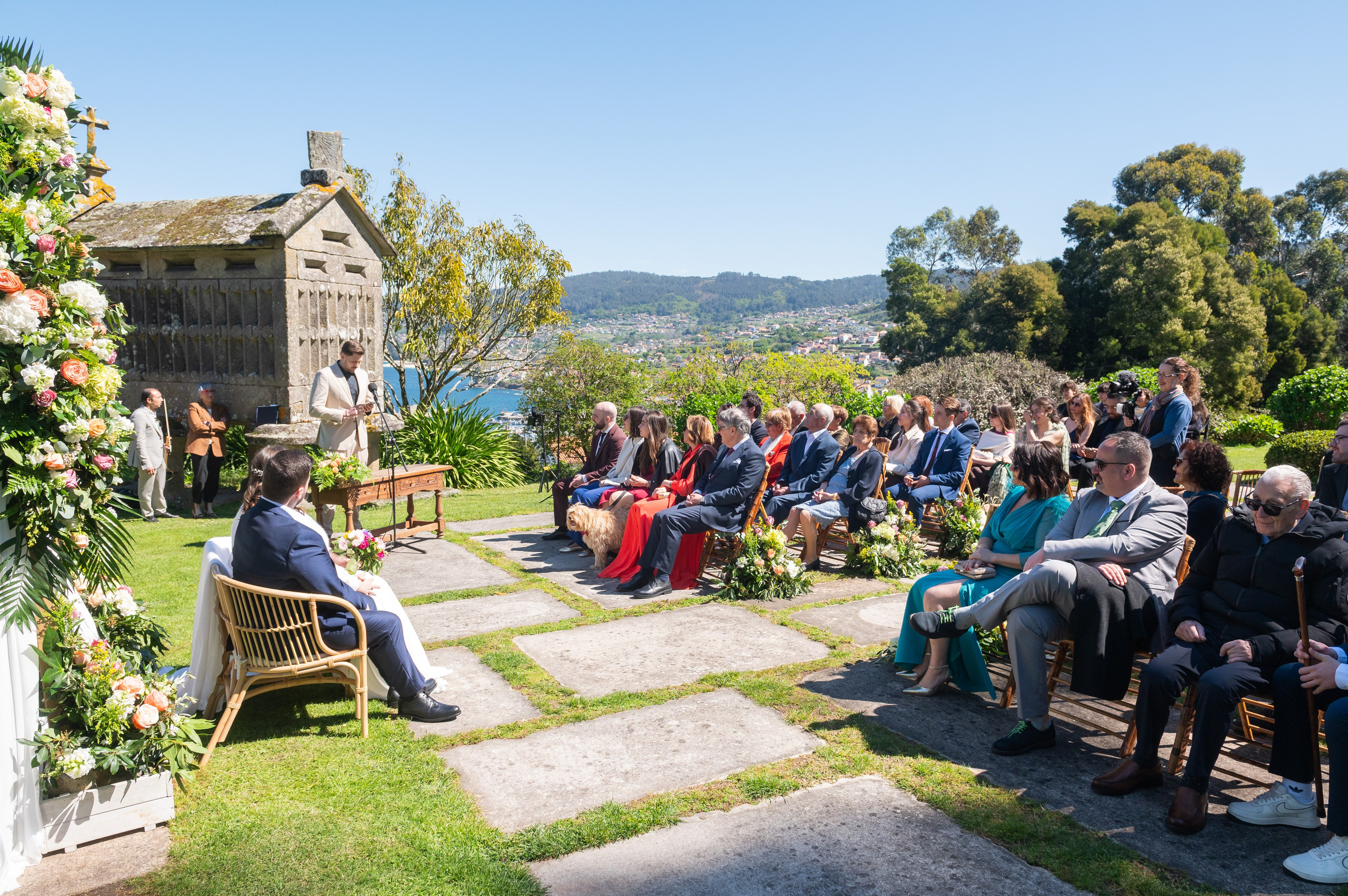 Boda de Claudia y Gabriel · Pazo de Santa Cruz de Bueu, Galicia · Javier Poveda