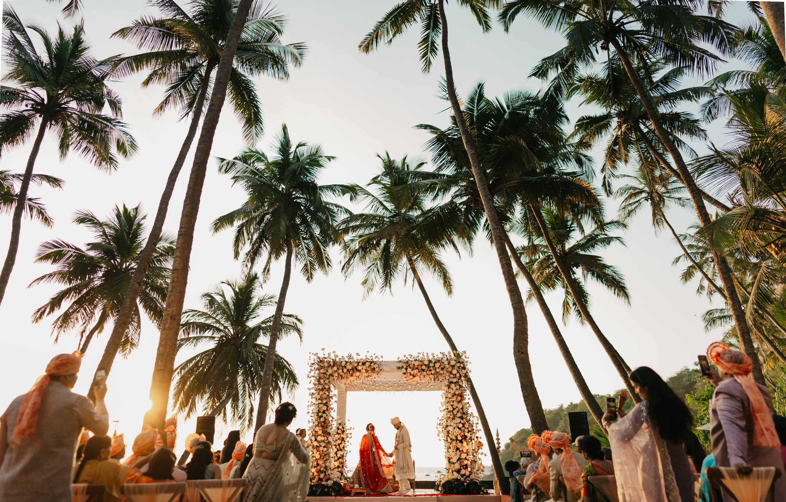 SURYANSH & PALLAVI. Wedding photographer Sijo chacko